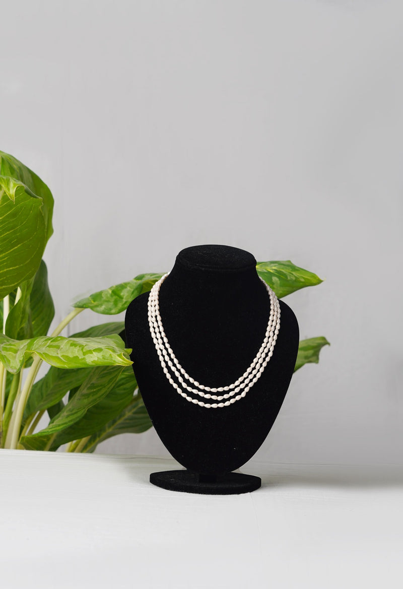 Online Shopping for White Amravati Ocean Beads Necklace   from Andhra Pradesh at Unnatisilks.comIndia
