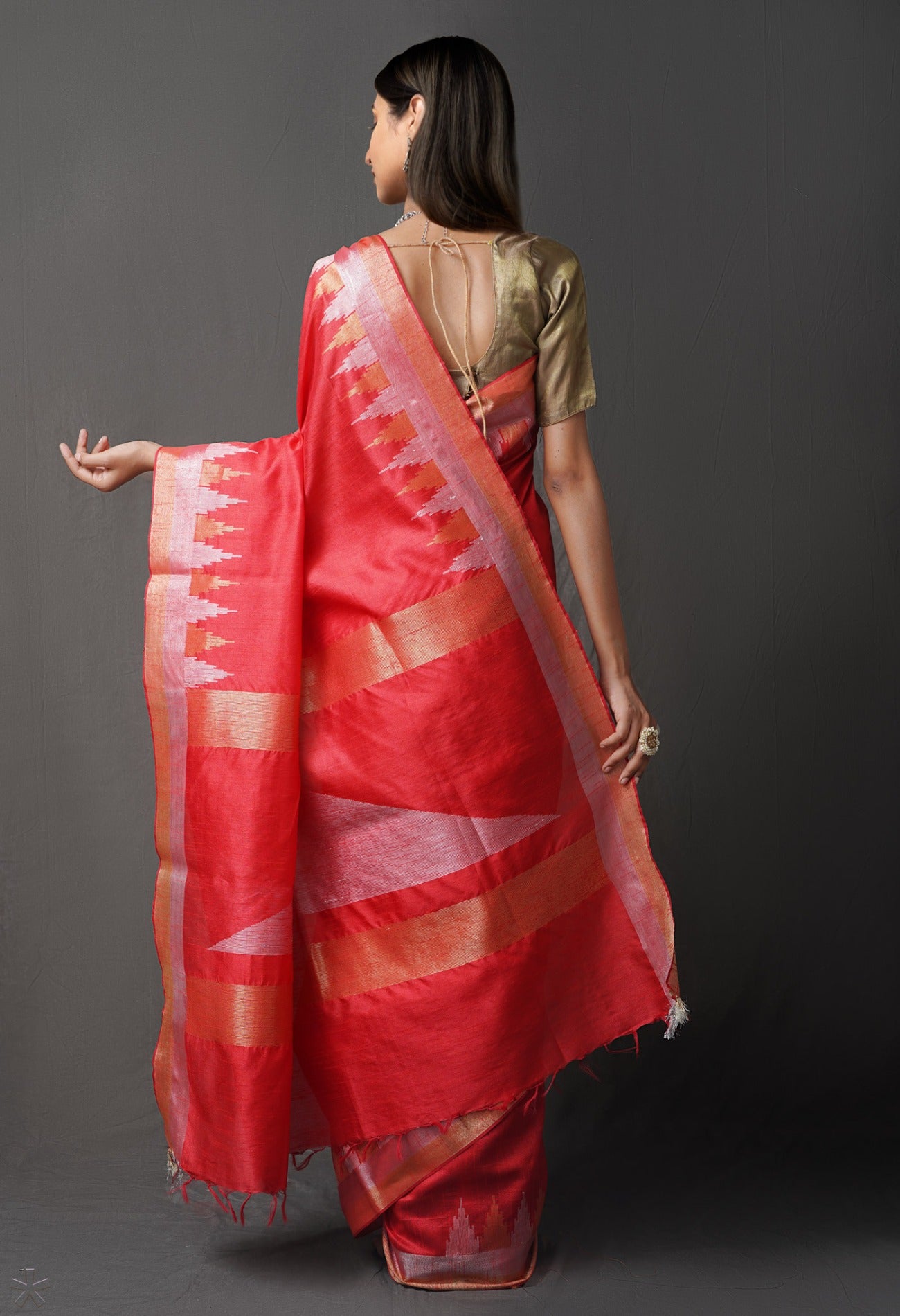 Online Shopping for Red  Bengal Linen Saree with Weaving from West Bengal at Unnatisilks.com India
