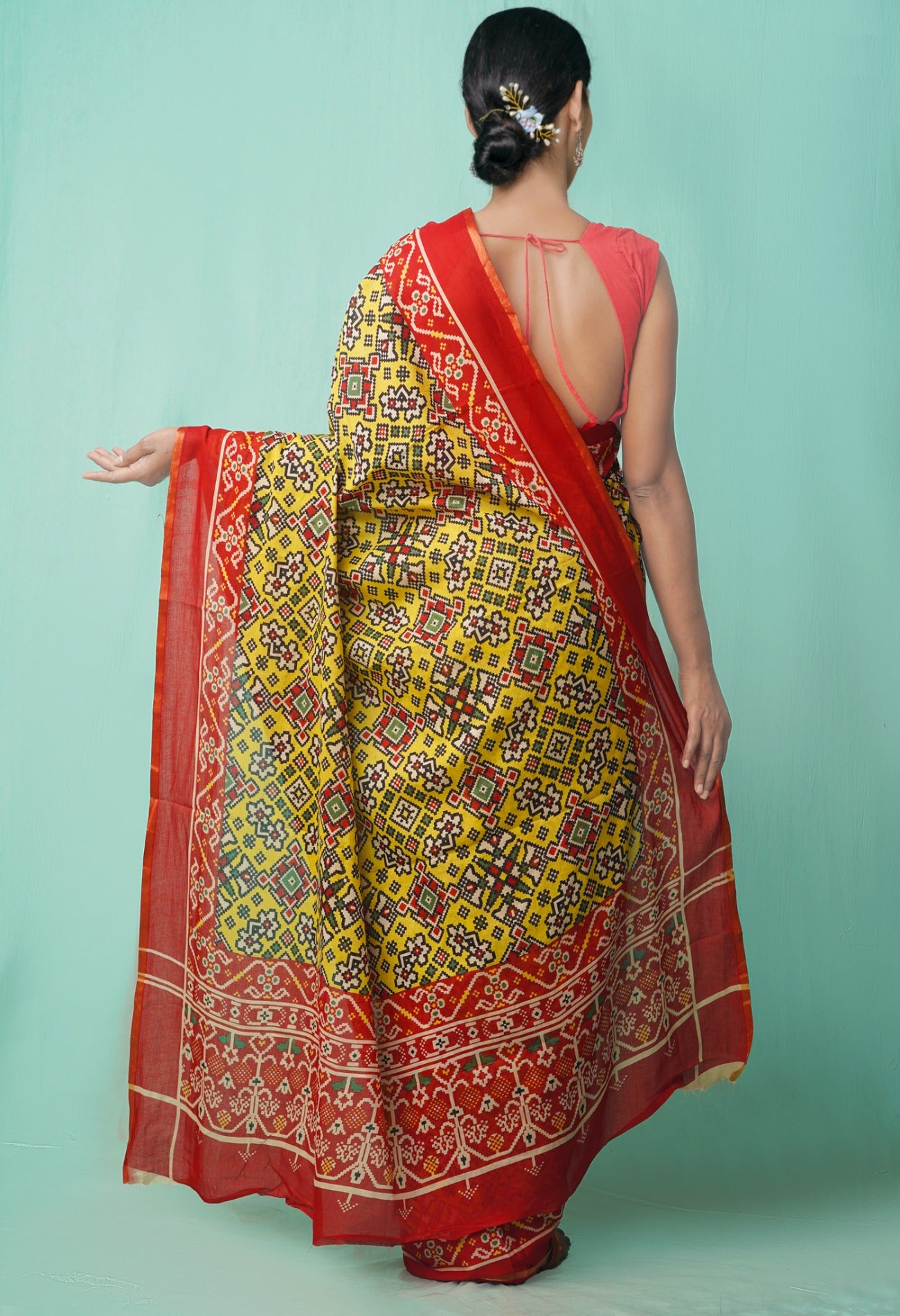 Online Shopping for Yellow Pure Ajrakh Mulmul Cotton Saree with Ajrakh from Rajasthan at Unnatisilks.comIndia
