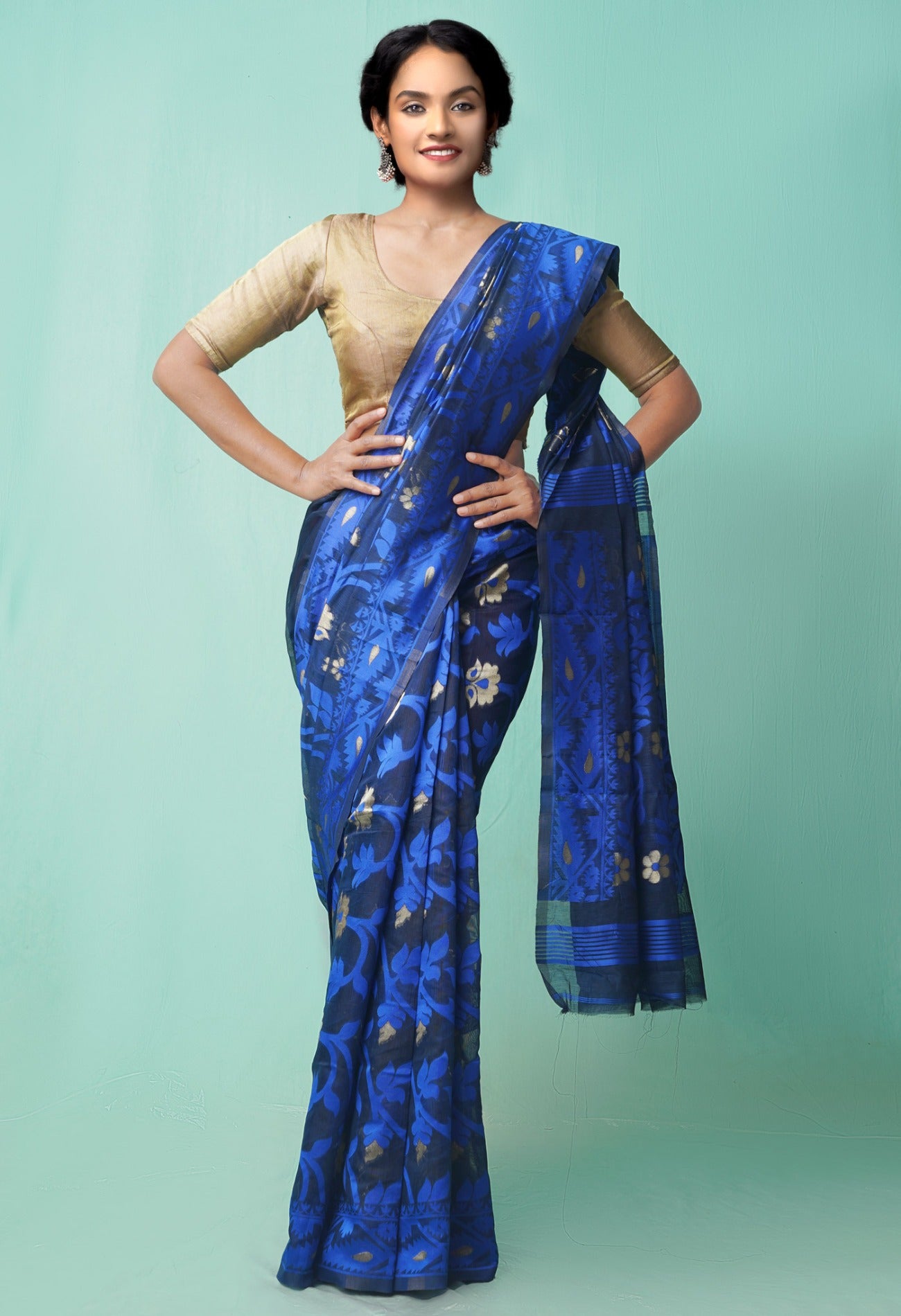Online Shopping for Black Pure Handloom Dhaka Jamdhani Bengal Cotton Silk Saree with Weaving from West Bengal at Unnatisilks.comIndia
