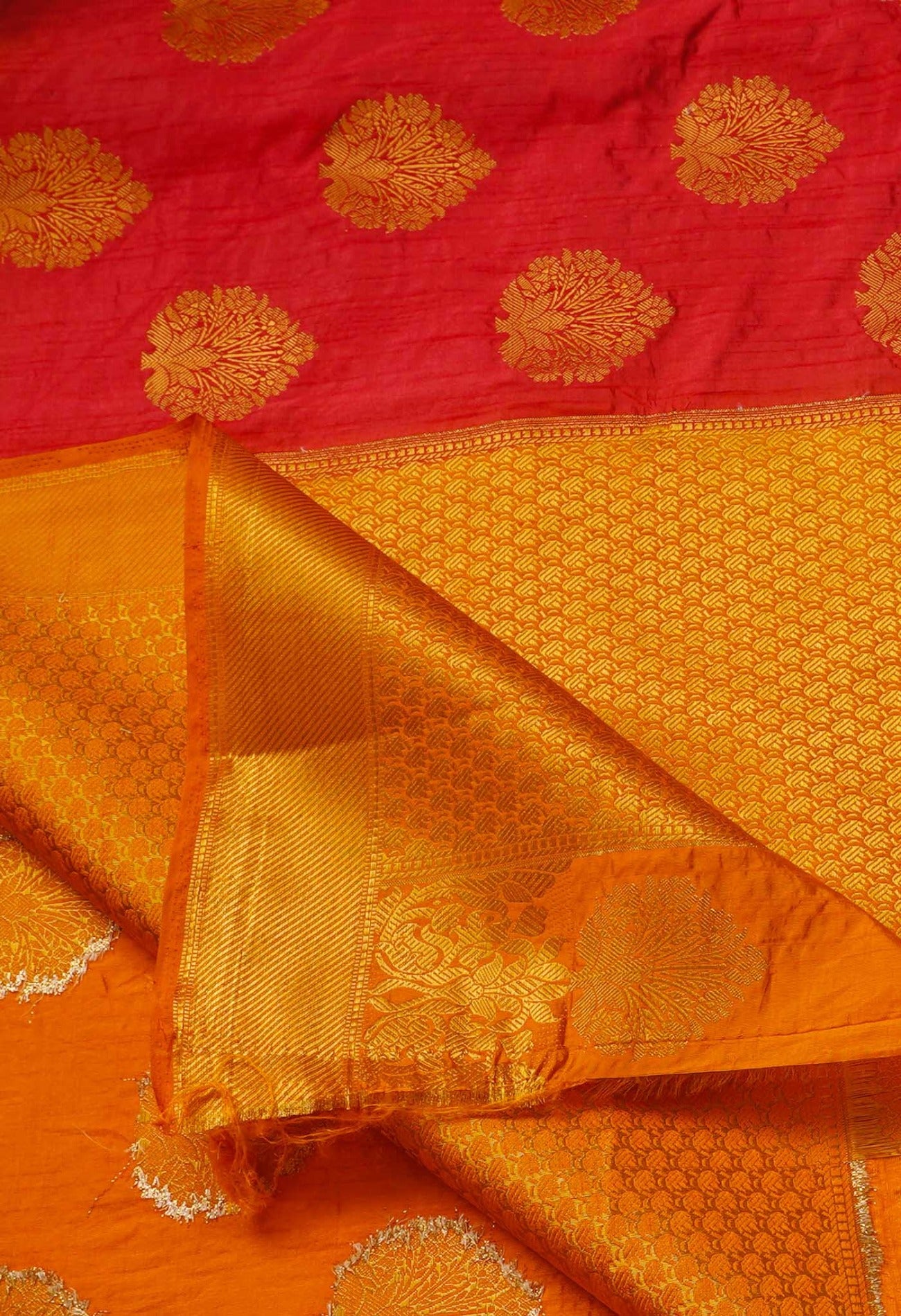 Online Shopping for Red  Dyed Kanjivaram Silk Saree with Weaving from Tamilnadu at Unnatisilks.comIndia
