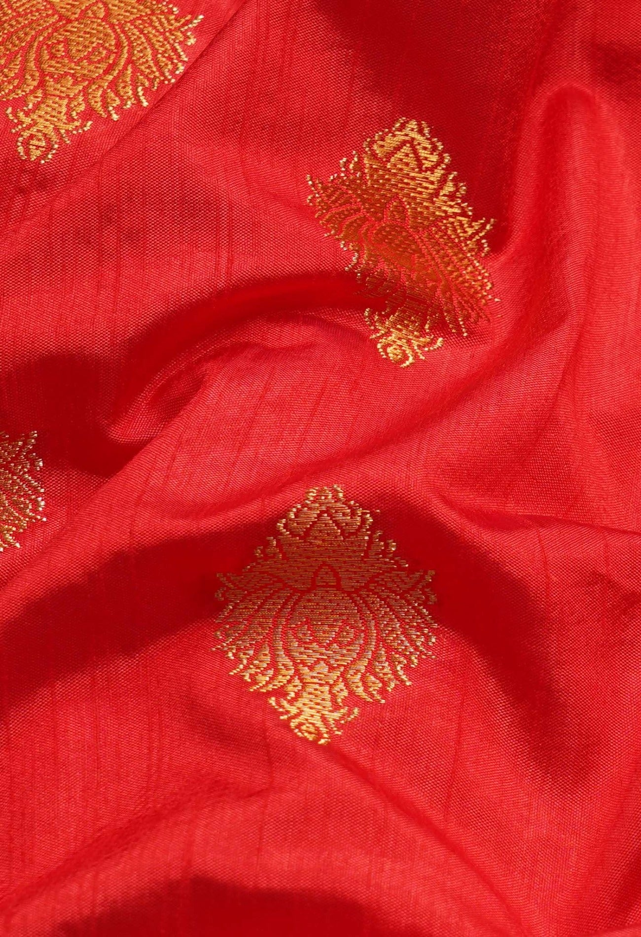 Online Shopping for Red  Dyed Kanjivaram Silk Saree with Weaving from Tamilnadu at Unnatisilks.comIndia
