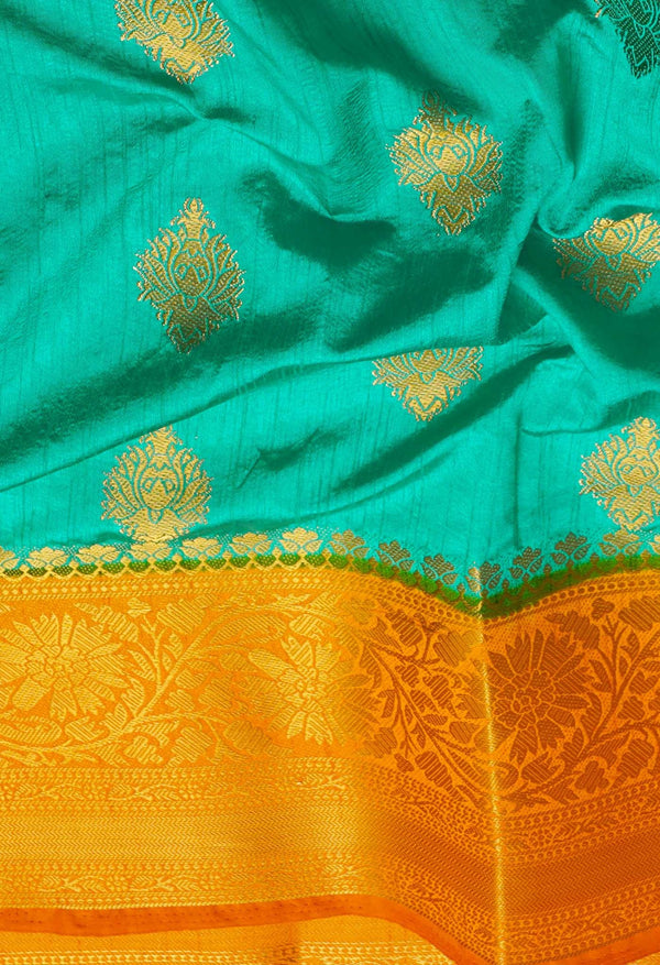 Green  Dyed Kanjivaram Silk Saree-UNMB59117