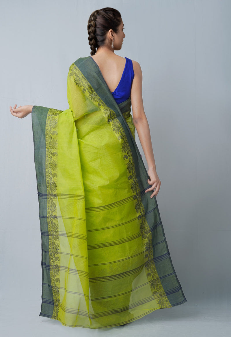 Online Shopping for Green Pure Handloom Bengal Tant Cotton Saree with Weaving from West Bengal at Unnatisilks.comIndia

