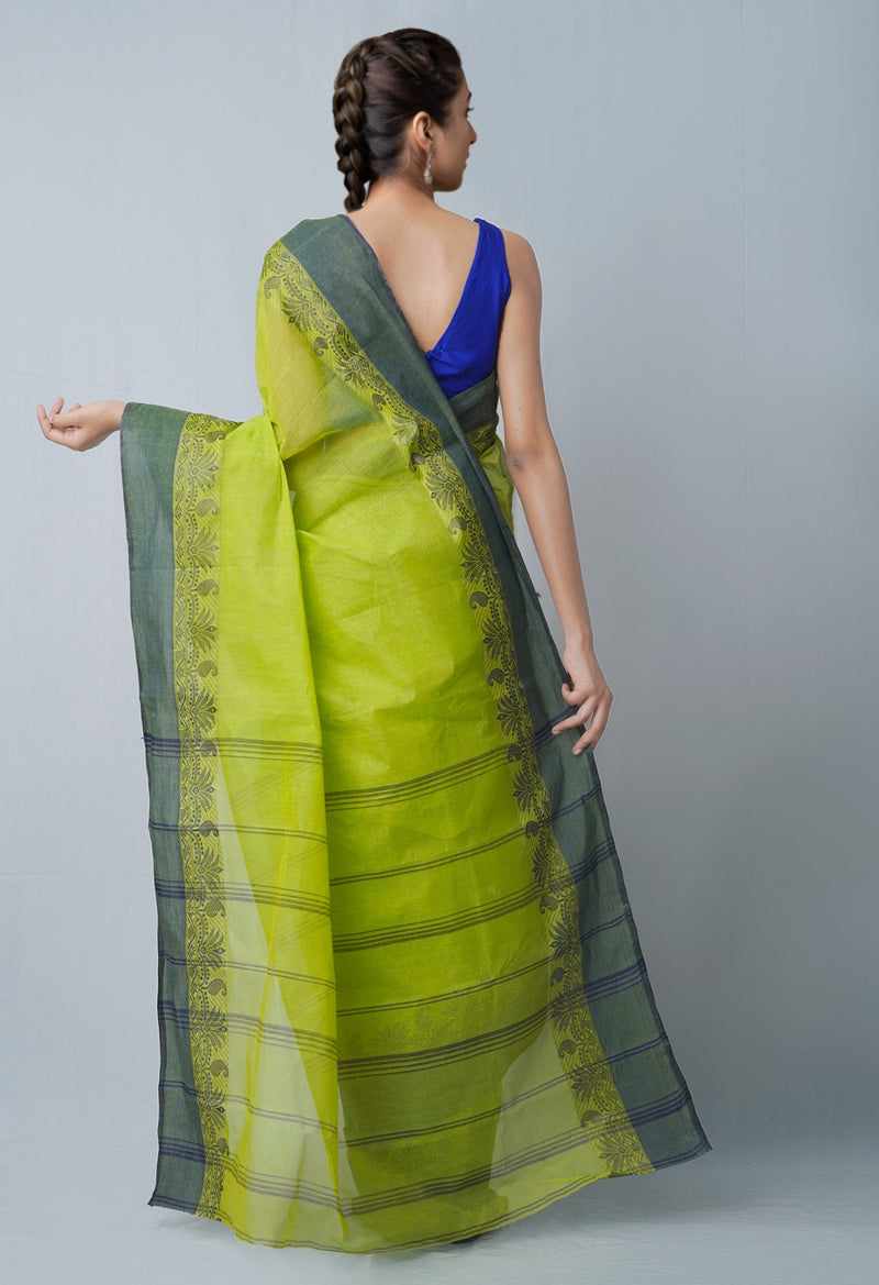 Online Shopping for Green Pure Handloom Bengal Tant Cotton Saree with Weaving from West Bengal at Unnatisilks.comIndia
