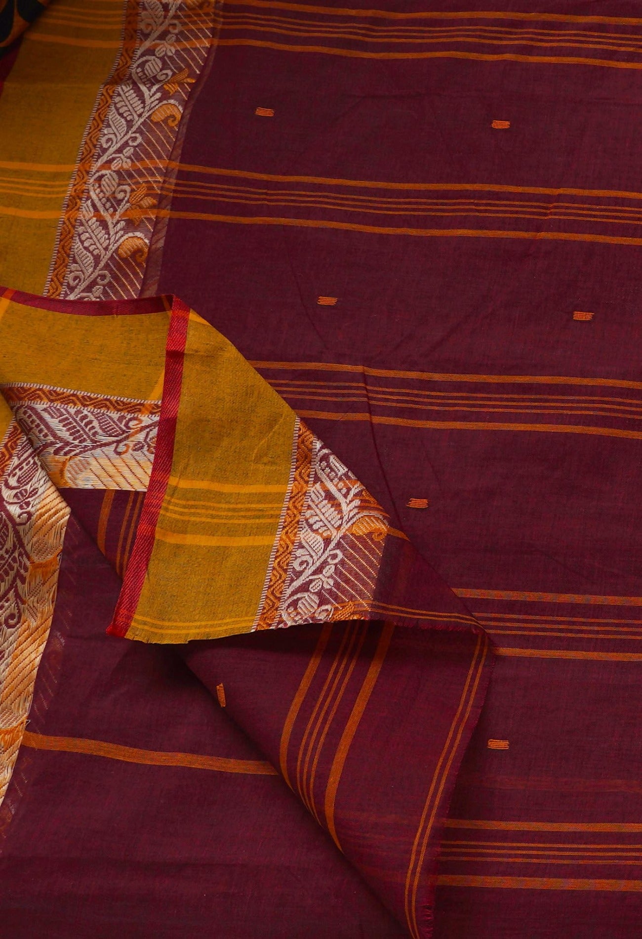 Online Shopping for Maroon Pure Handloom Bengal Tant Cotton Saree with Weaving from West Bengal at Unnatisilks.comIndia
