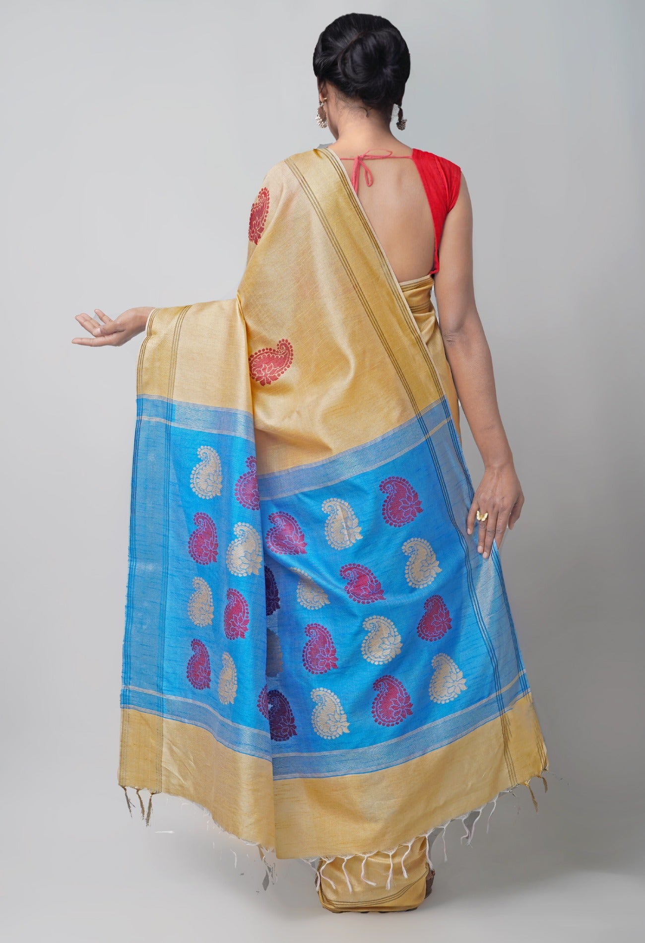 Online Shopping for Brown  Bengal Linen Saree with Weaving from West Bengal at Unnatisilks.comIndia
