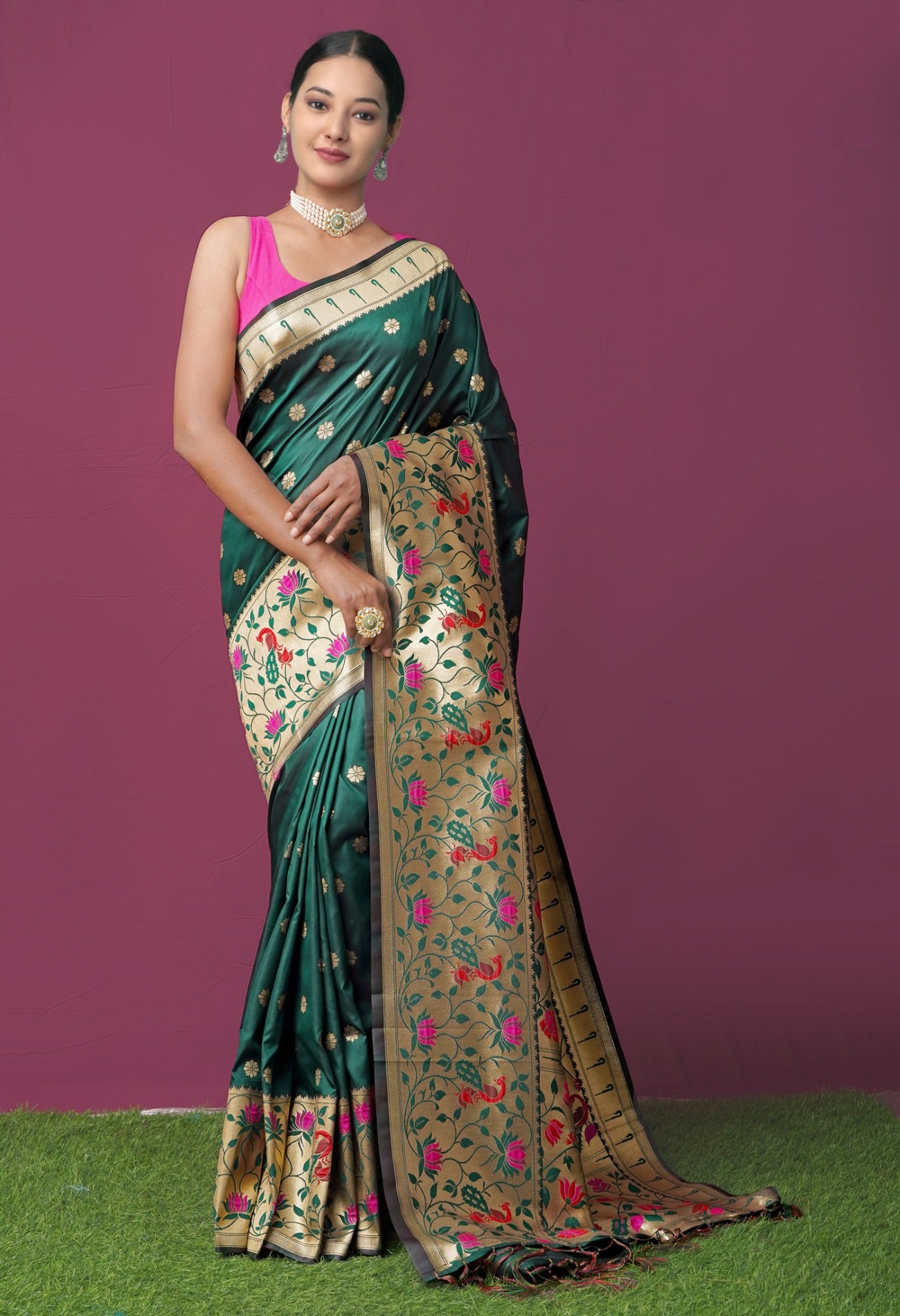Online Shopping for Green  Paithani Silk Saree with Weaving from Uttar Pradesh at Unnatisilks.comIndia
