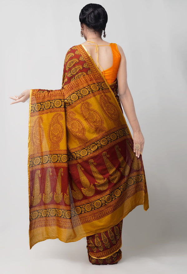 Online Shopping for Maroon Pure Superfine Venkatagiri Cotton Saree with Bagh from Andhra Pradesh at Unnatisilks.comIndia
