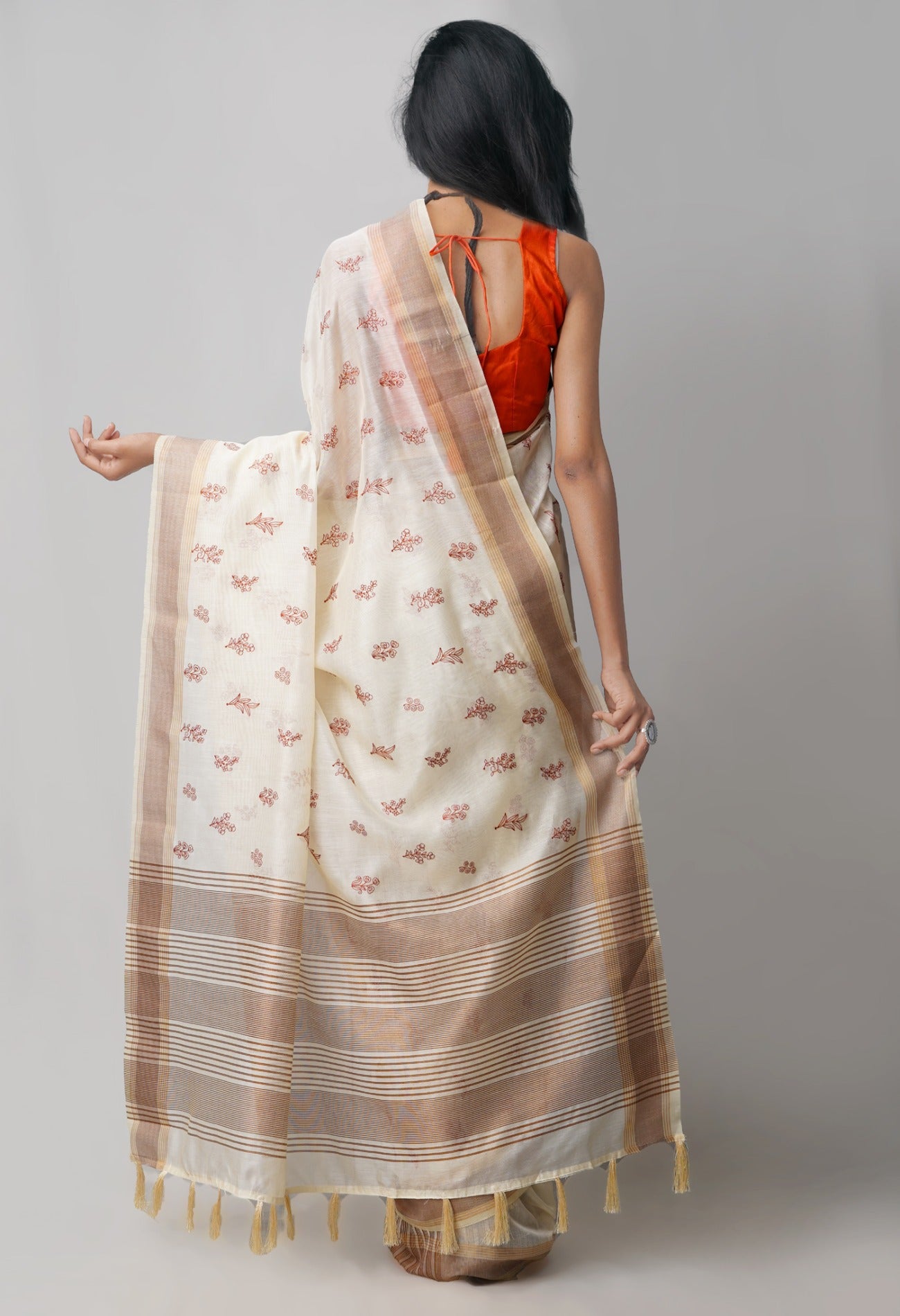 Online Shopping for Cream  Cross Stitched Embroidered Chanderi Sico Saree with Embroidery from Madhya Pradesh at Unnatisilks.comIndia
