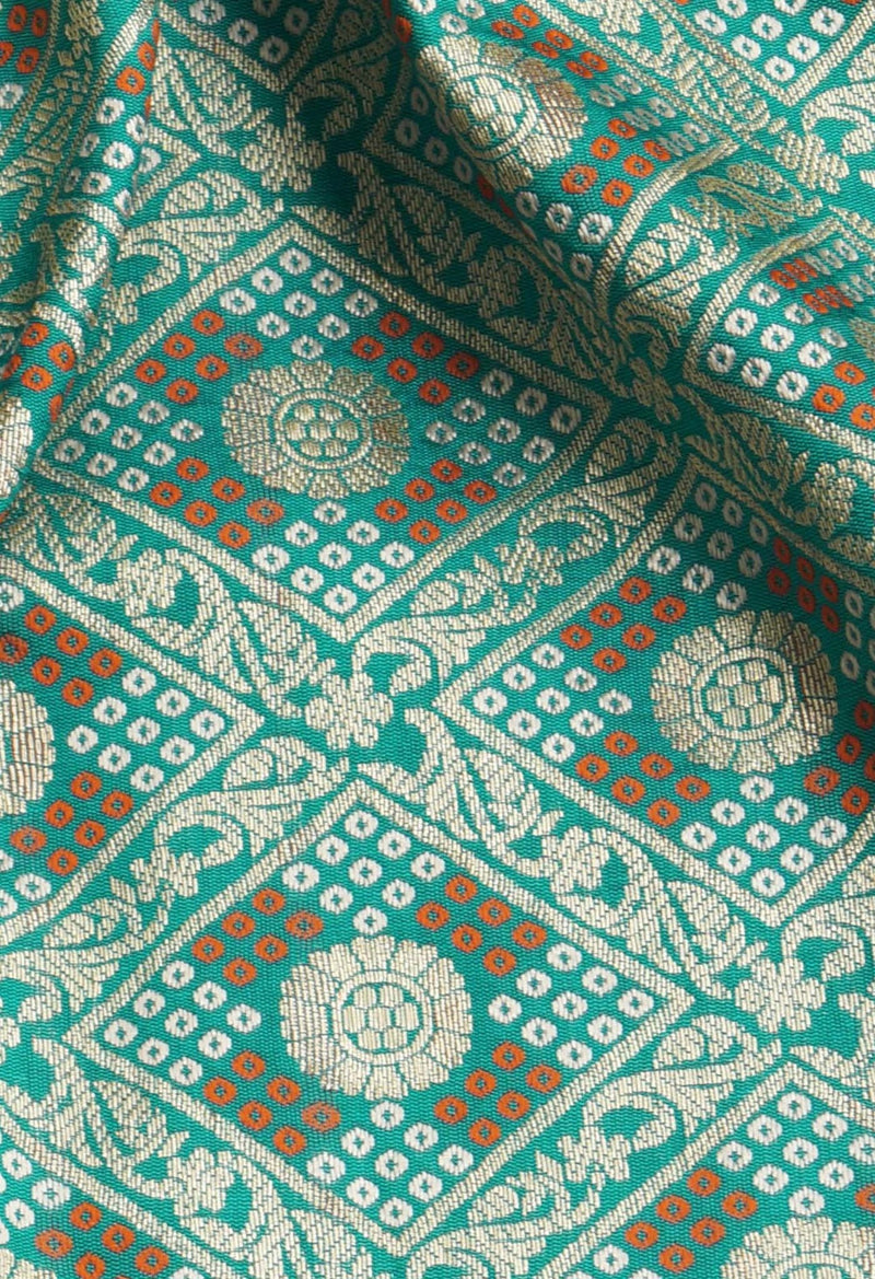 Online Shopping for Green  Banarasi Silk Saree with Weaving from Tamil Nadu at Unnatisilks.comIndia
