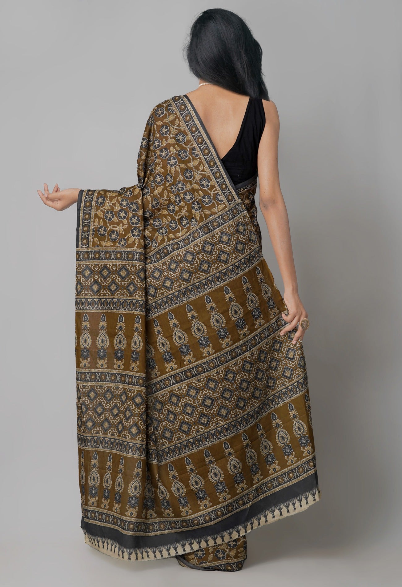 Online Shopping for Brown Pure Block Printed Superfine Krisha Cotton Saree with Hand Block Prints from Rajasthan at Unnatisilks.comIndia
