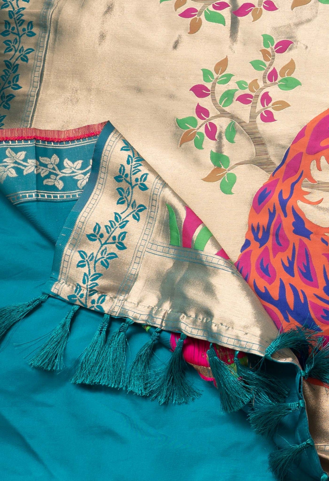 Online Shopping for Sapphire  Banarasi Silk Saree with Banarasi /Brocade from Uttar Pradesh at Unnatisilks.com India
