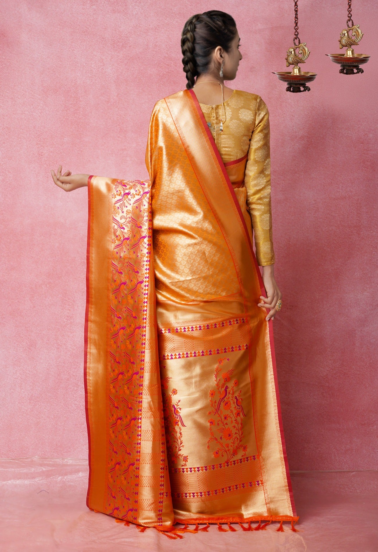 Online Shopping for Orange  Banarasi Silk Saree with Banarasi /Brocade from Uttar Pradesh at Unnatisilks.com India
