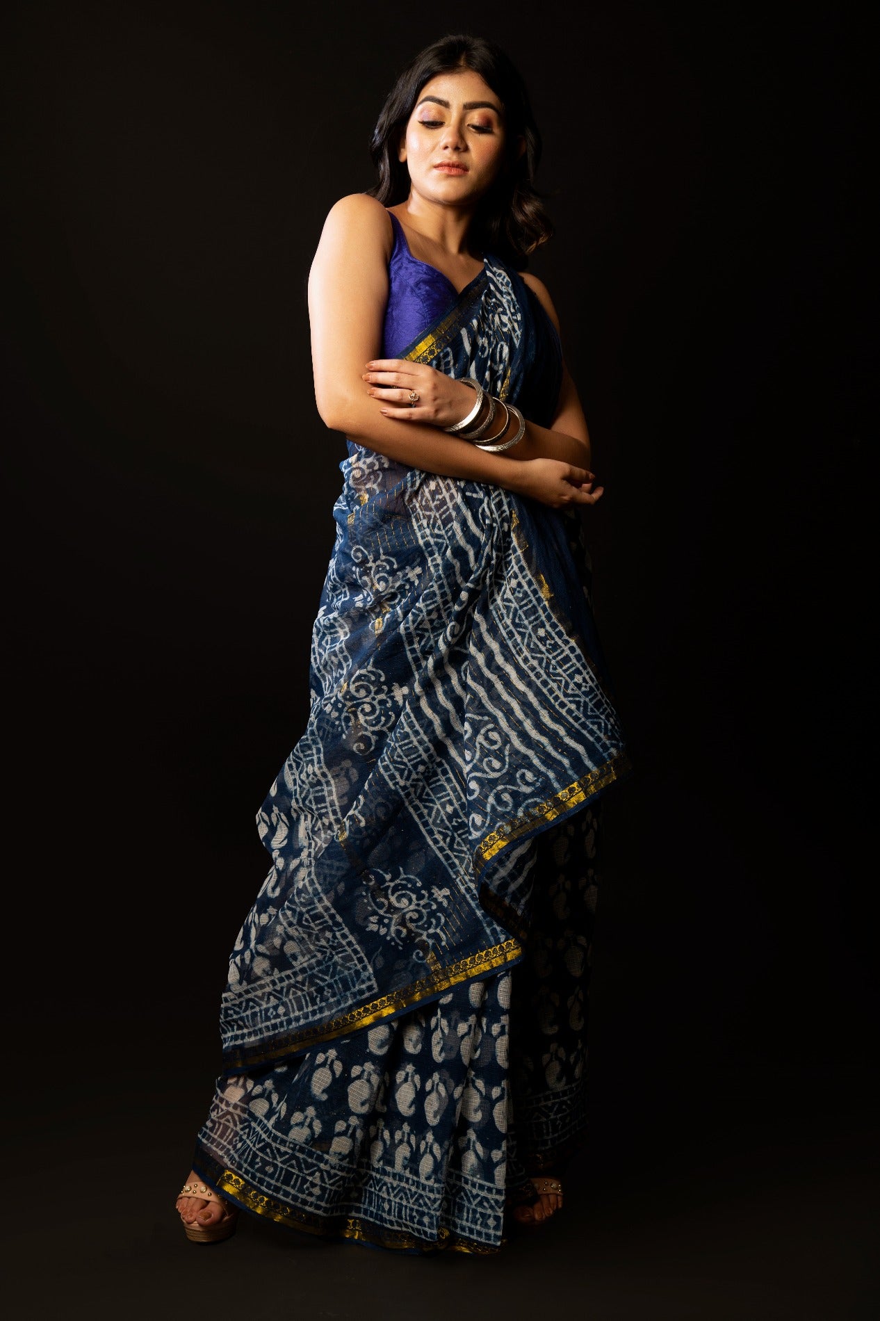Online Shopping for Indigo Pure Kota Cotton Saree with Hand Block Prints from Rajasthan at Unnatisilks.com India