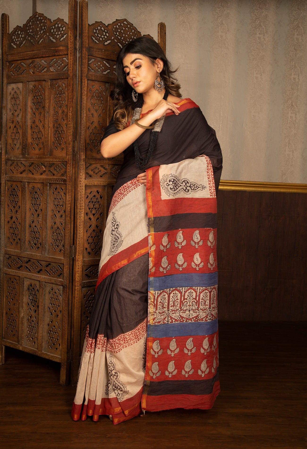 Online Shopping for Black-White Pure Chanderi Sico Saree with Ajrakh from Rajasthan at Unnatisilks.com India