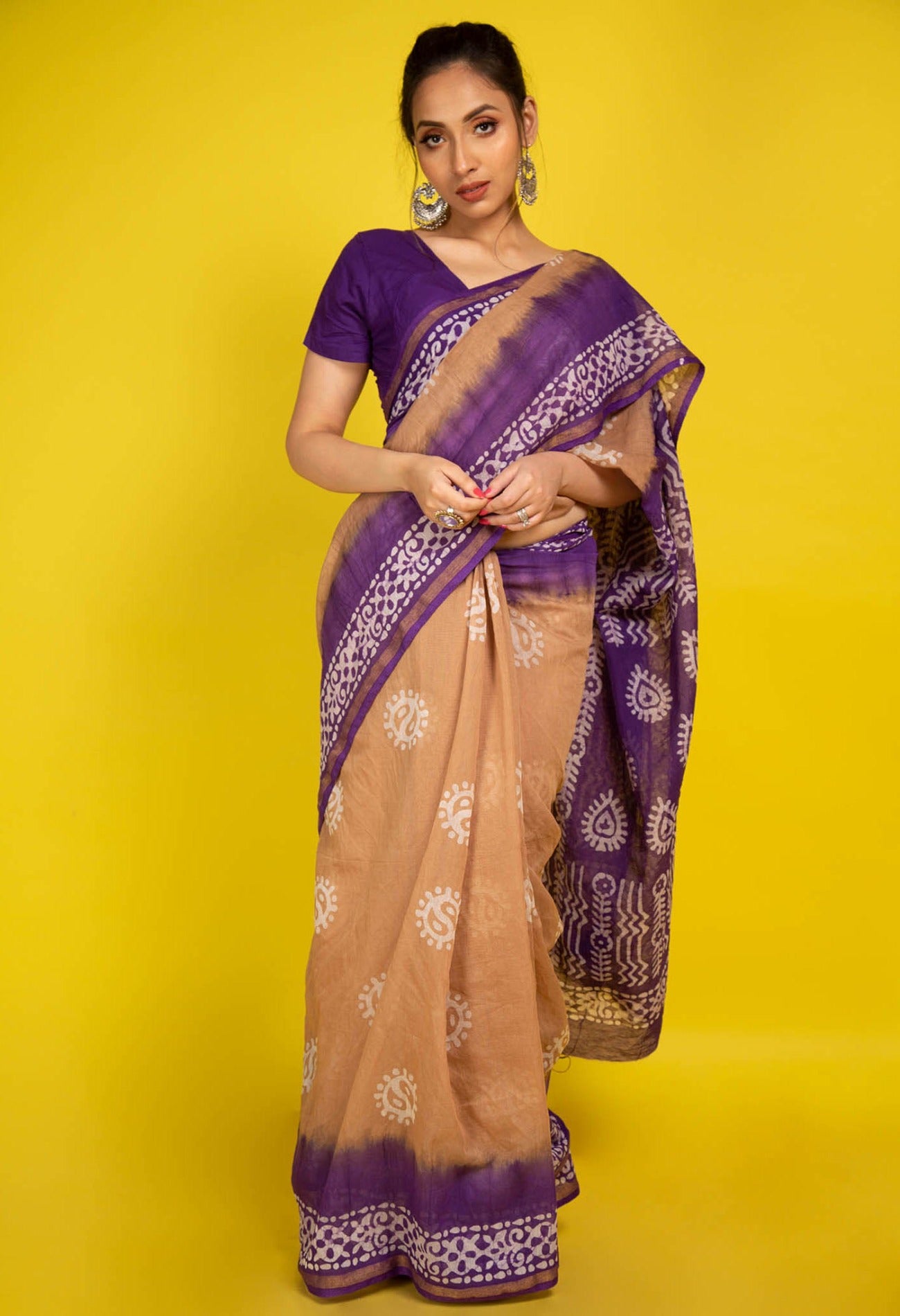 Online Shopping for Brown Pure Wax Batik Chanderi  Cotton Saree with Tie-N-Dye from Rajasthan at Unnatisilks.com India