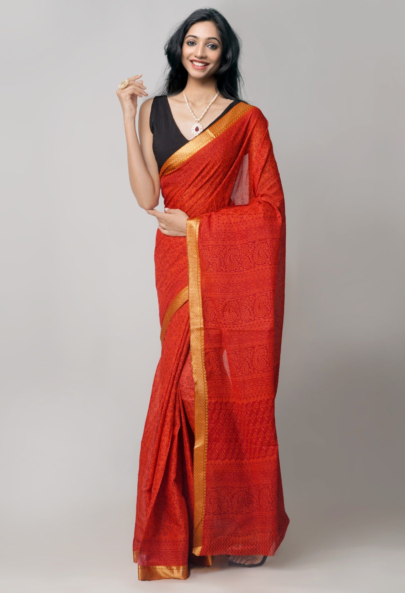 Online Shopping for Red Pure Bagh venkatagiri Superfine Cotton Saree with Bagh from Andhra Pradesh at Unnatisilks.com India
