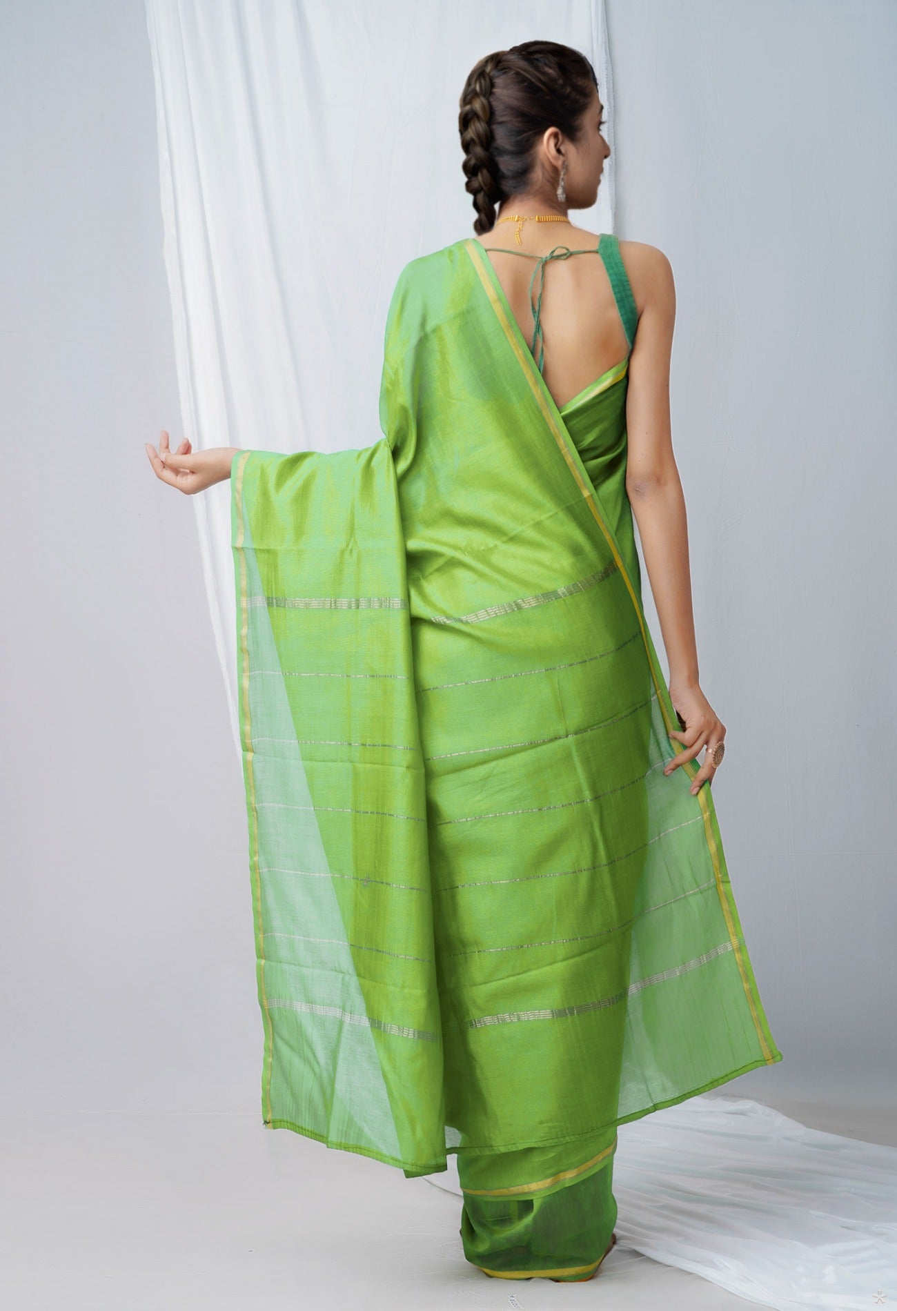 Online Shopping for Green Pure Chanderi Sico Saree with Weaving from Madhya Pradesh at Unnatisilks.com India
