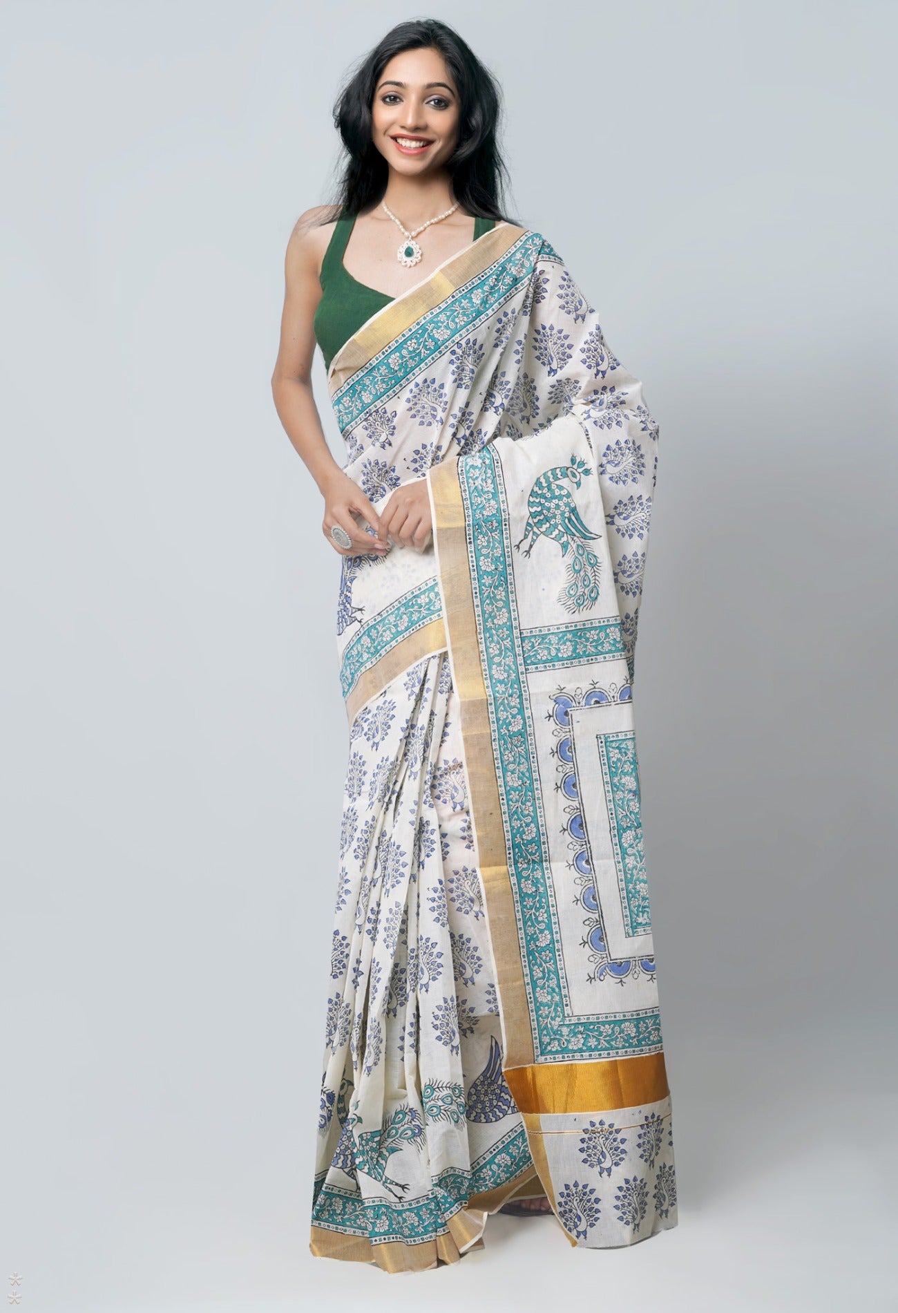 Online Shopping for White-Green Pure Hand Block Printed Kerala Cotton Saree with Hand Block Prints from Kerala at Unnatisilks.com India
