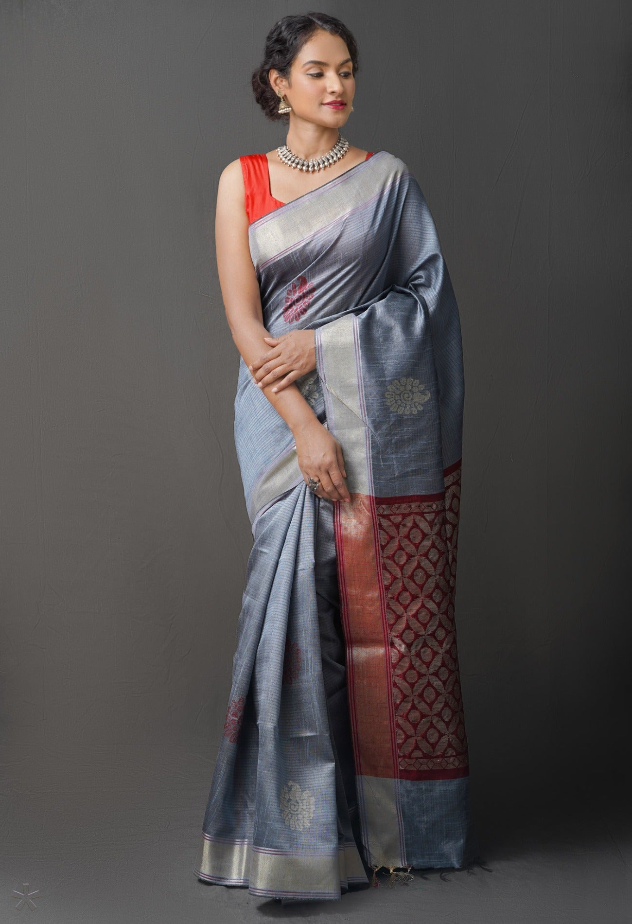 Online Shopping for Grey  Bengal Linen Saree with Weaving from West Bengal at Unnatisilks.com India
