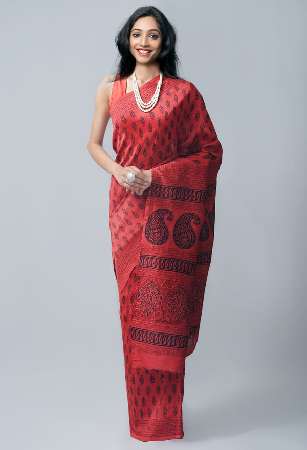Online Shopping for Red Pure Bagh Chanderi Cotton Saree with Bagh from Madhya Pradesh at Unnatisilks.com India
