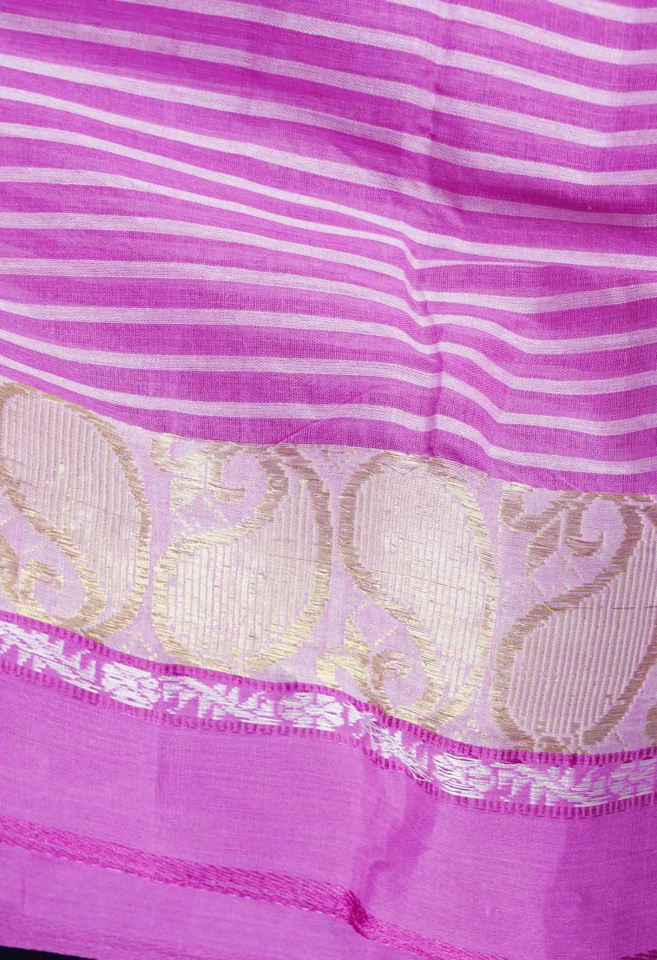 Online Shopping for Mauve Pure Handloom Tant Bengal Cotton Saree with Weaving from West Bengal at Unnatisilks.com India
