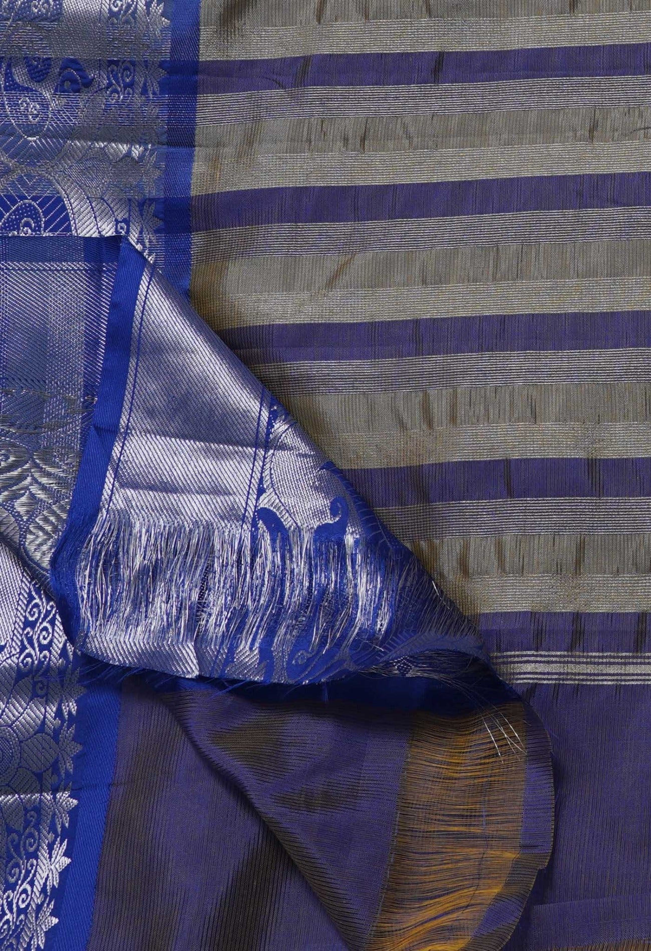 Online Shopping for Grey Pure Handloom Kanjivaram Pattu Silk Saree with Weaving from Tamil Nadu at Unnatisilks.com India
