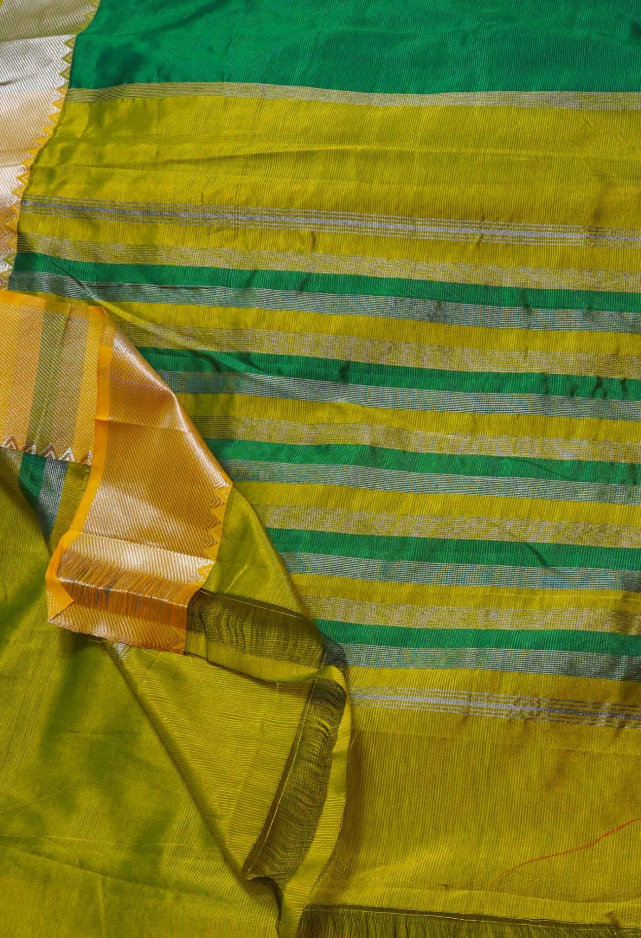 Green Pure Handloom Mangalgiri Pattu Silk Saree