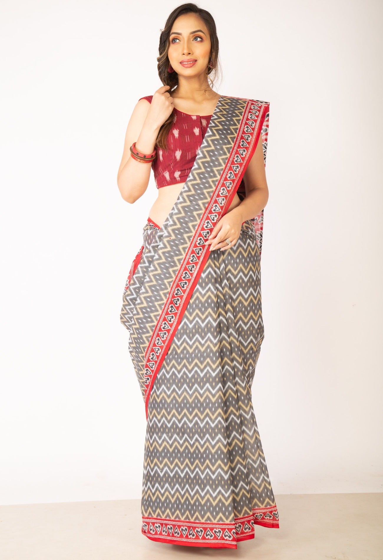 Online Shopping for Grey-Red Pure Krisha Block Printed  Cotton Saree with Hand Block Prints from Rajasthan at Unnatisilks.com India
