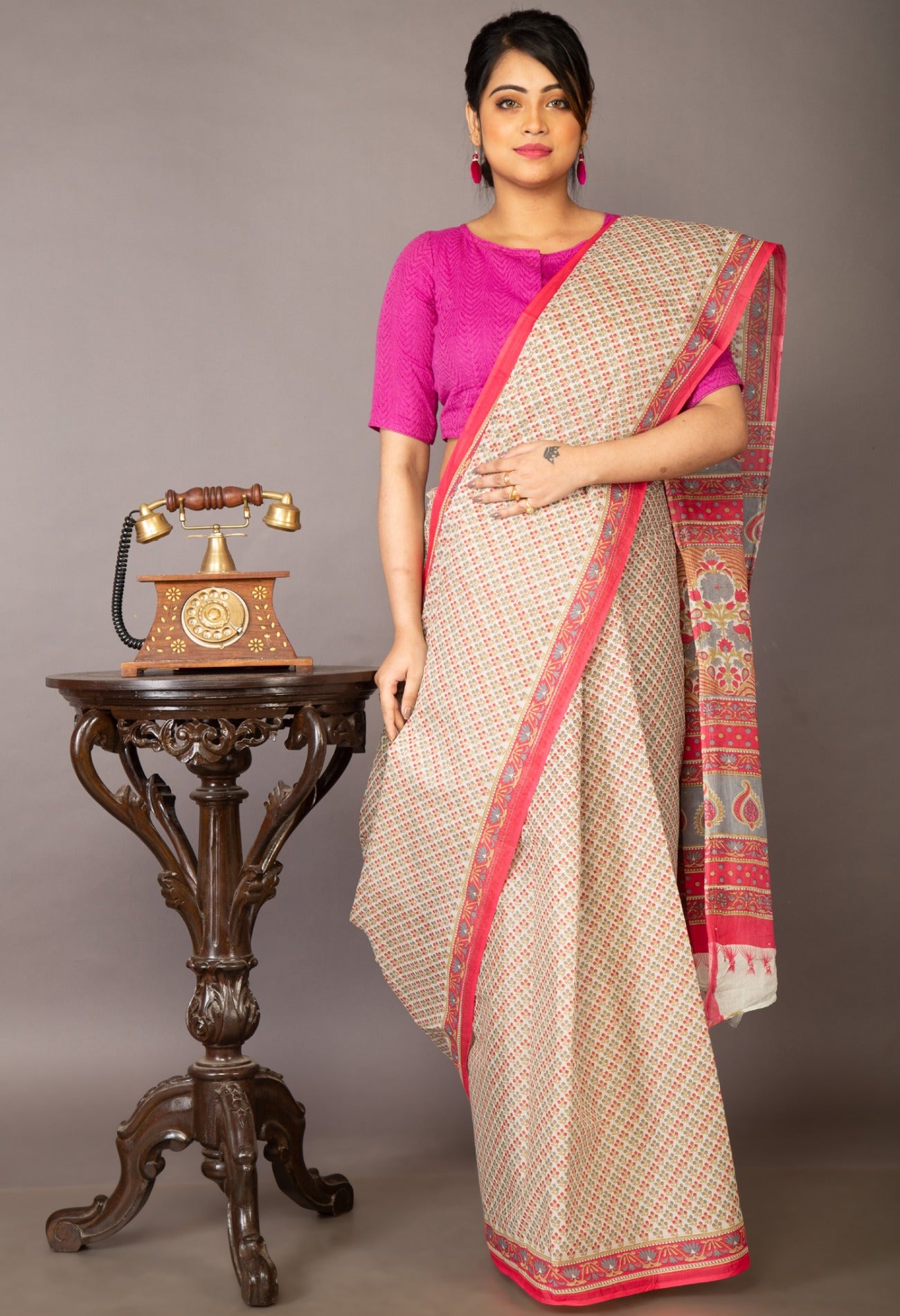 Online Shopping for Ivory-Pink Pure Krisha Block Printed  Cotton Saree with Hand Block Prints from Rajasthan at Unnatisilks.com India
