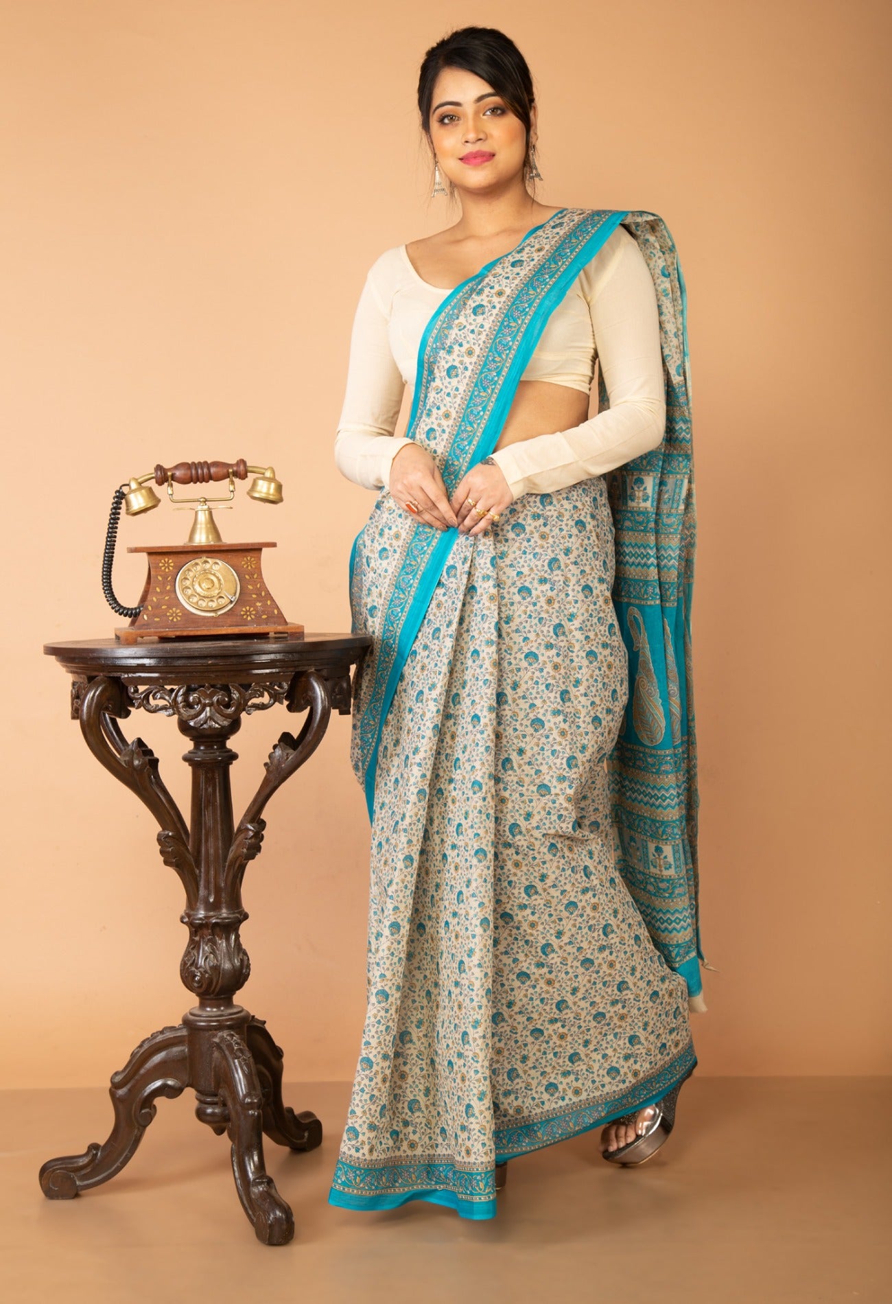 Online Shopping for Ivory-Blue Pure Krisha Block Printed  Cotton Saree with Hand Block Prints from Rajasthan at Unnatisilks.com India
