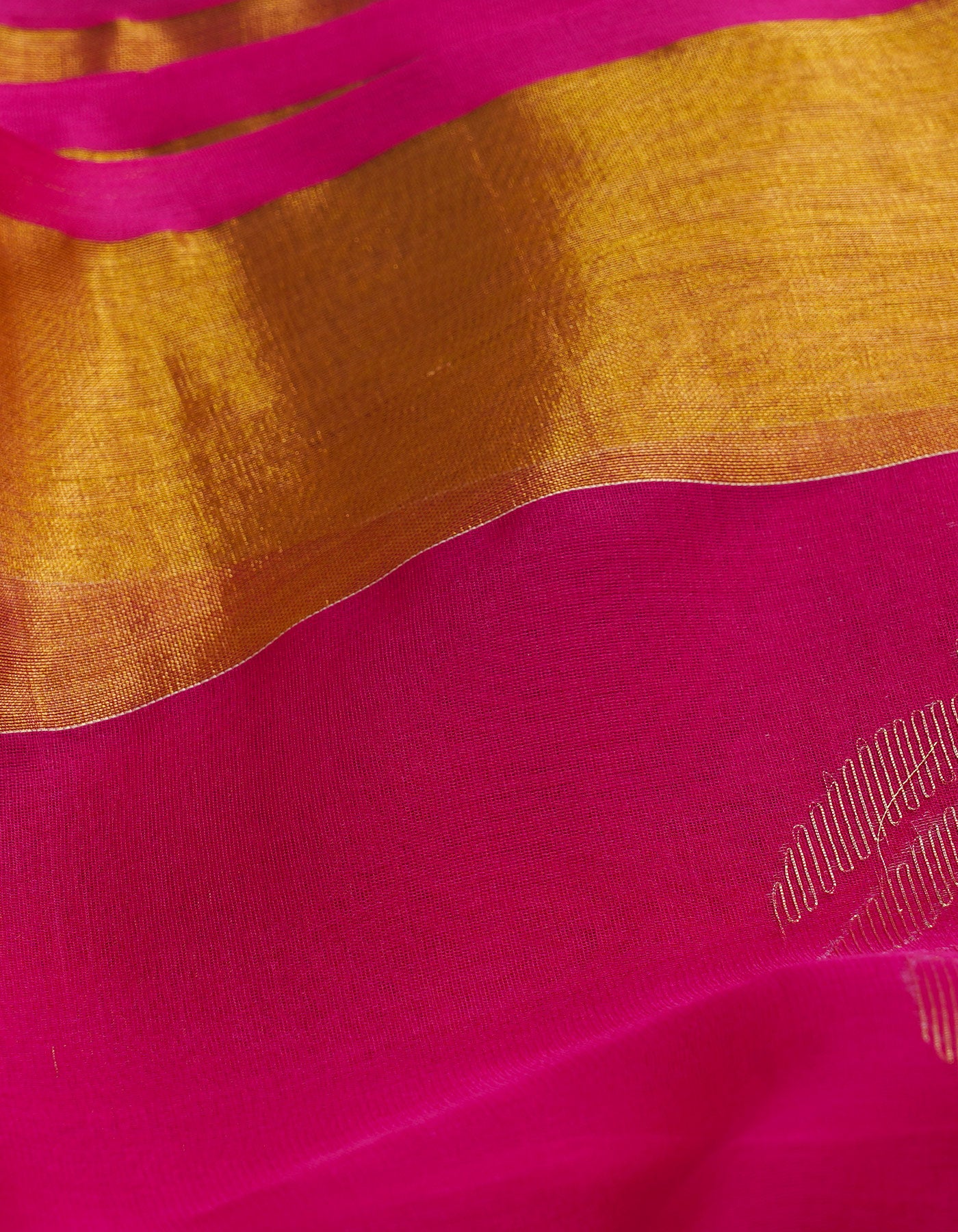 Pink Pure Handloom Dhakai Jamdhani Cotton Silk Saree