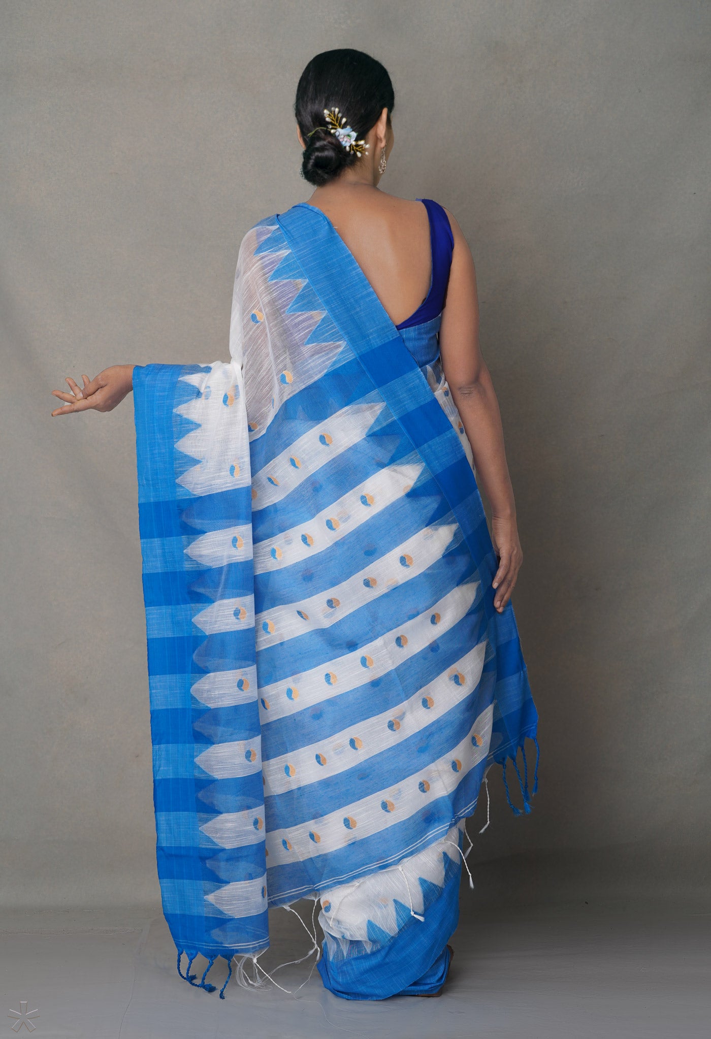 White-Blue Bengal Linen Saree