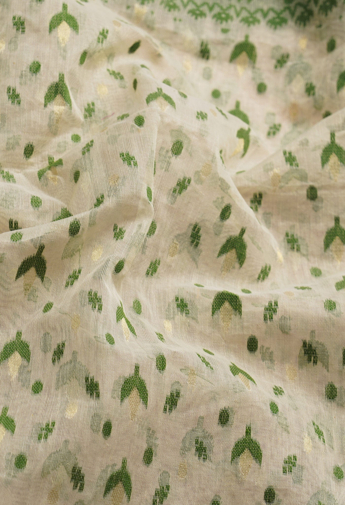 Cream Pure Handloom Dhakai Jamdhani Cotton Saree-UNM65192