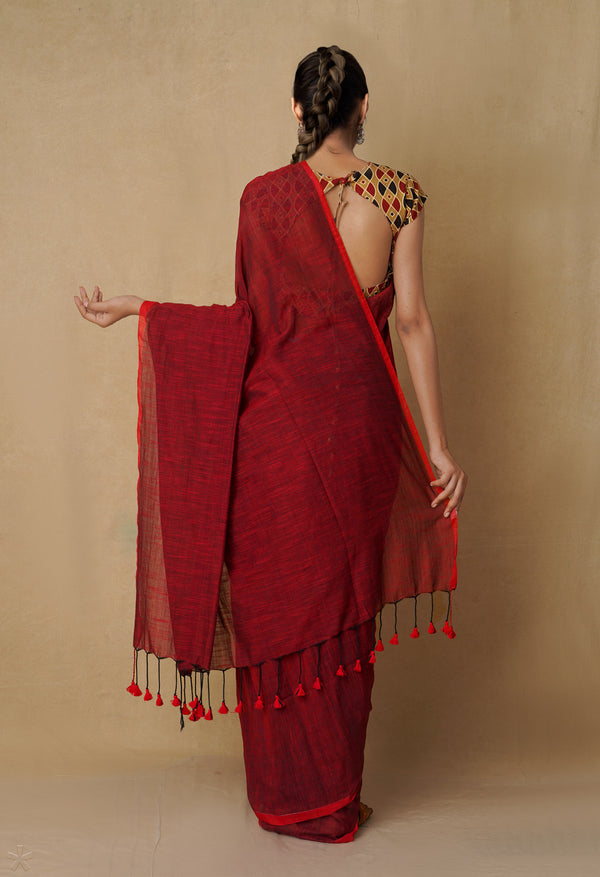 Maroon Pure  Cotton Linen Saree With Tassels-UNM65235