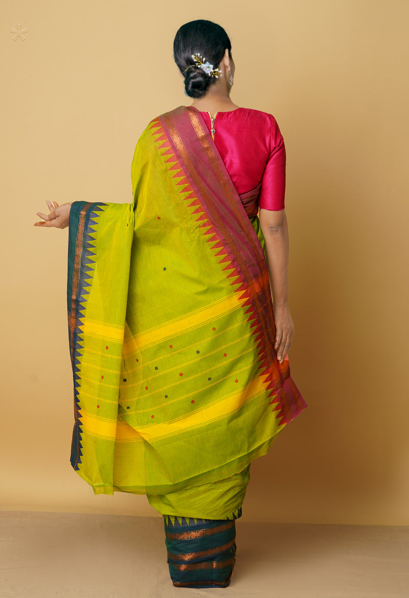 Green Pure Pavani Handcrafted Kanchi Cotton Saree-UNM66082
