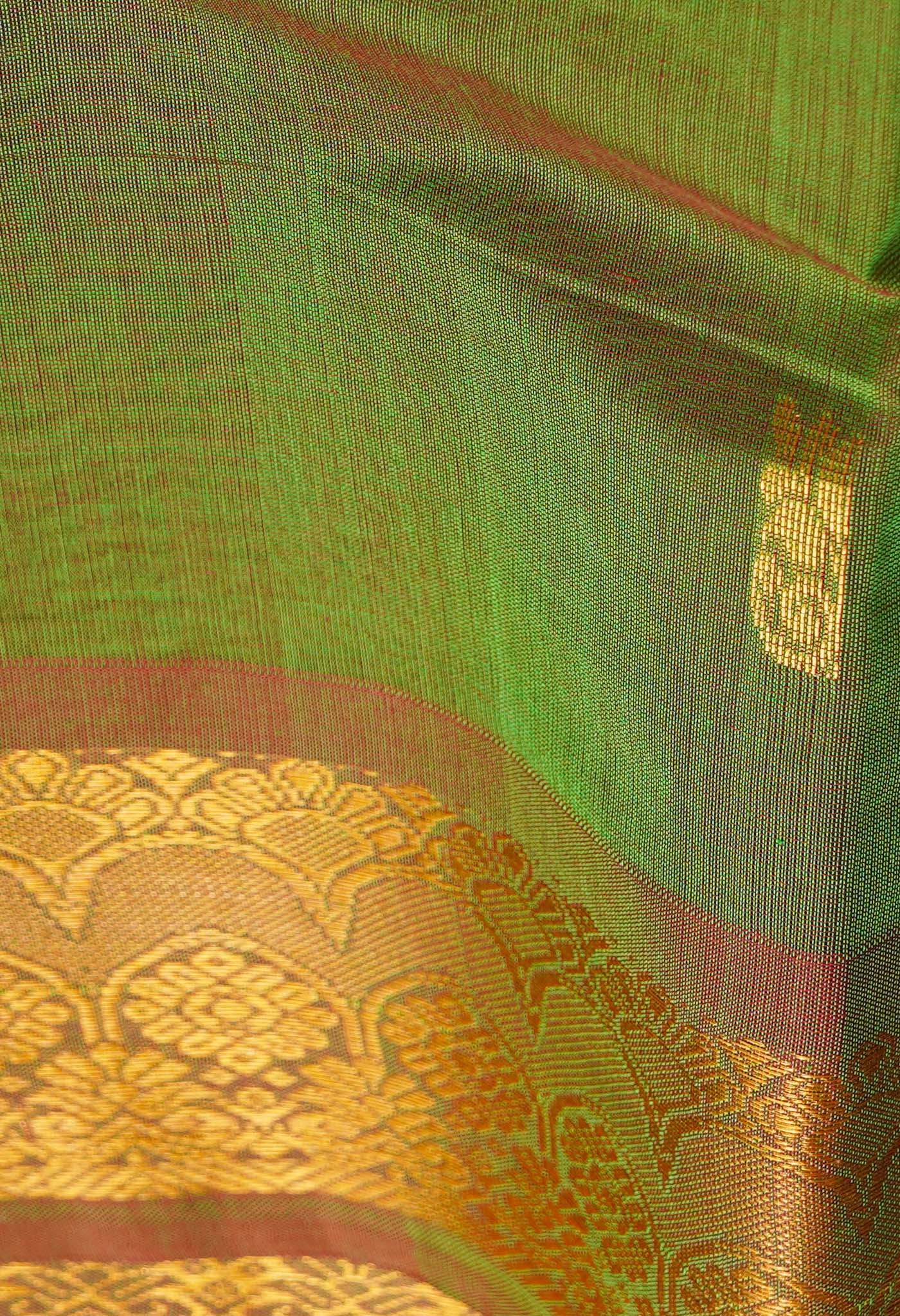 Green Pure Handloom Gadwal Mercerized Cotton Saree-UNM66239