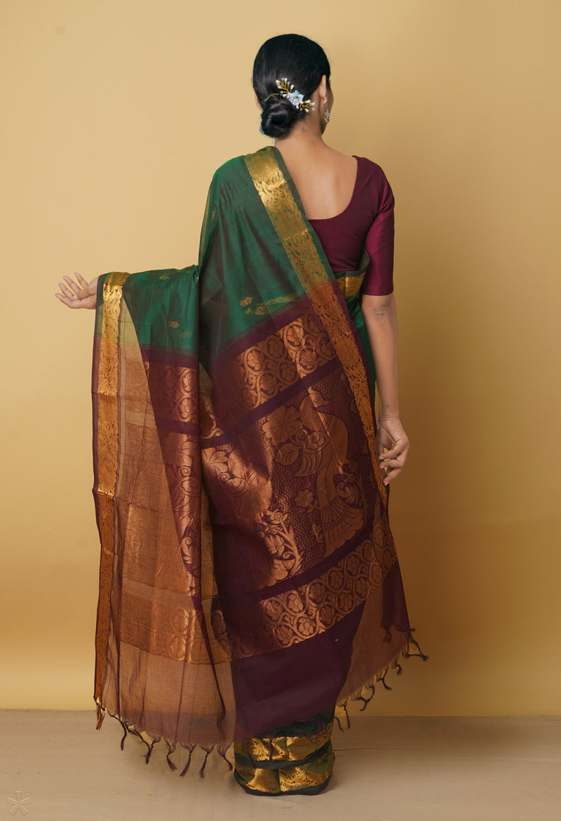 Green Pure Handloom Gadwal Cotton Saree-UNM66282
