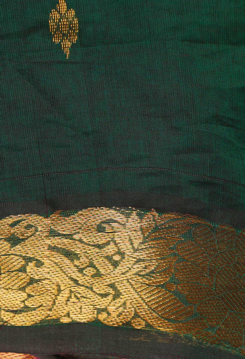 Green Pure Handloom Gadwal Cotton Saree-UNM66282