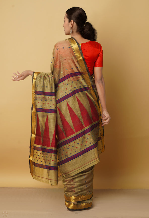 Green Pure Handloom Maheshwari Sico Saree-UNM66311