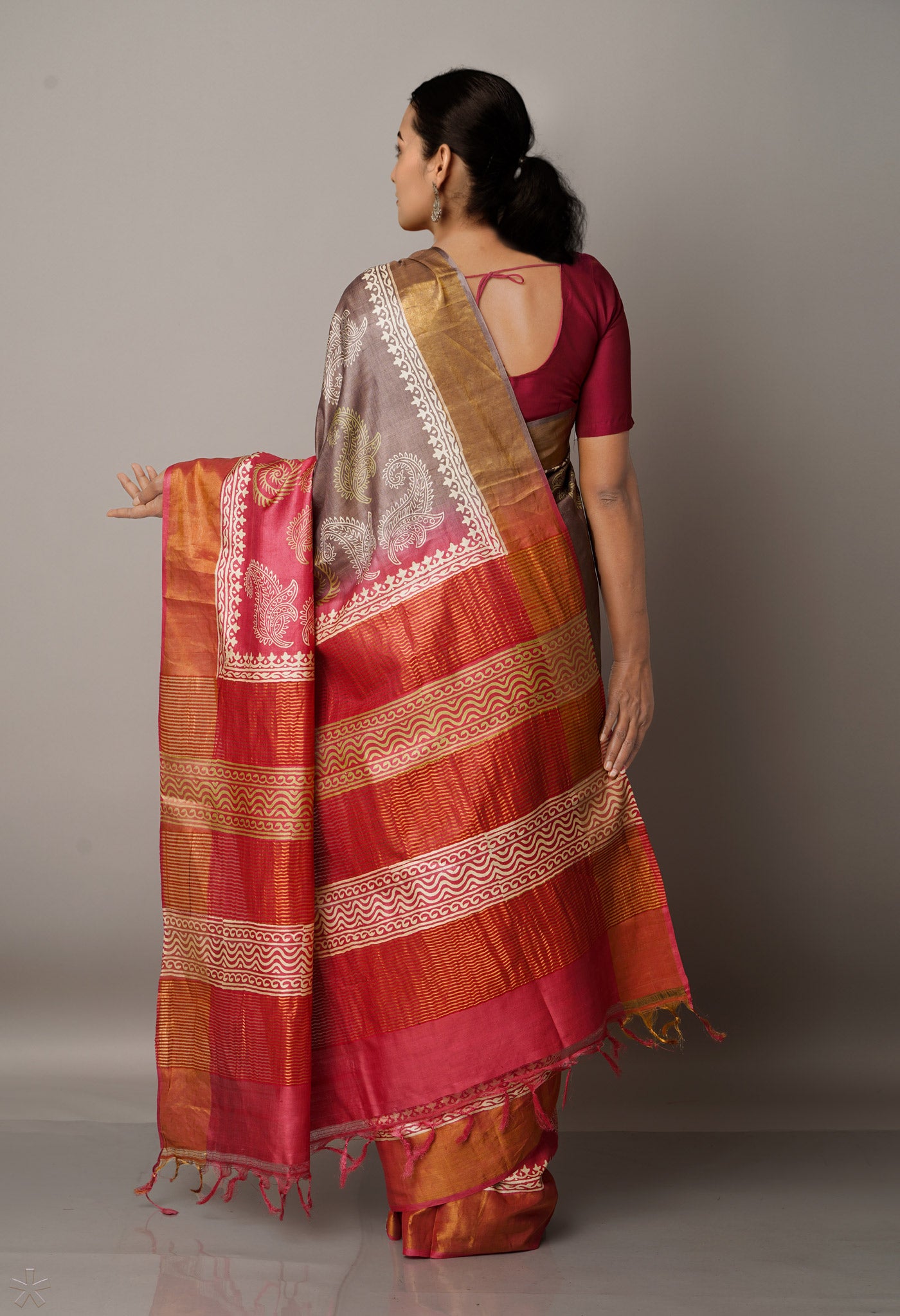 Brown-Red Pure Handloom Bengal Tussar Silk Saree-UNM67155