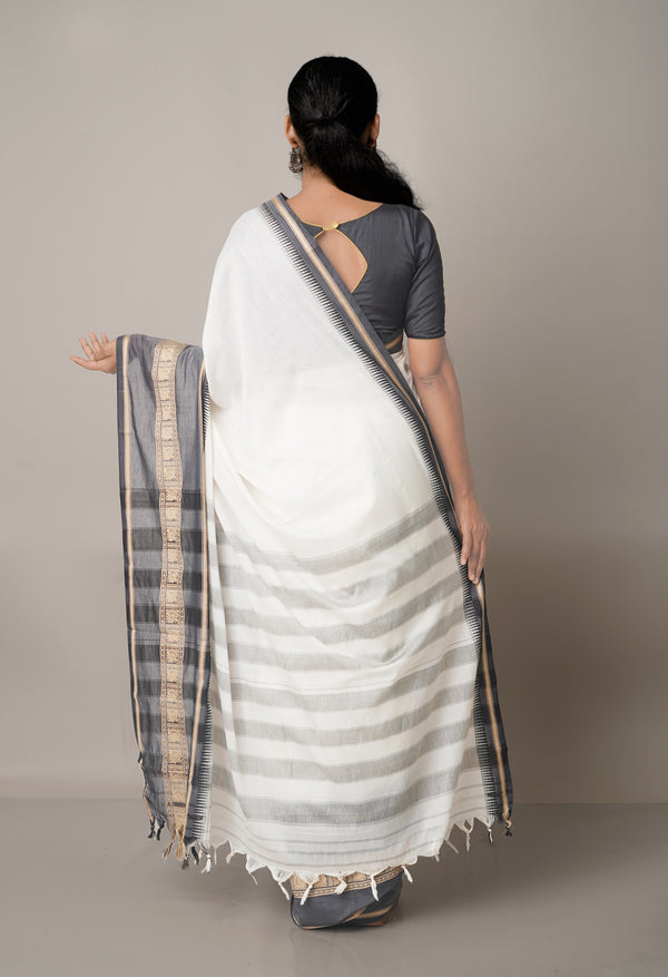 Beige Pure Handloom Pavani Narayanpet Cotton Silk Saree-UNM67741