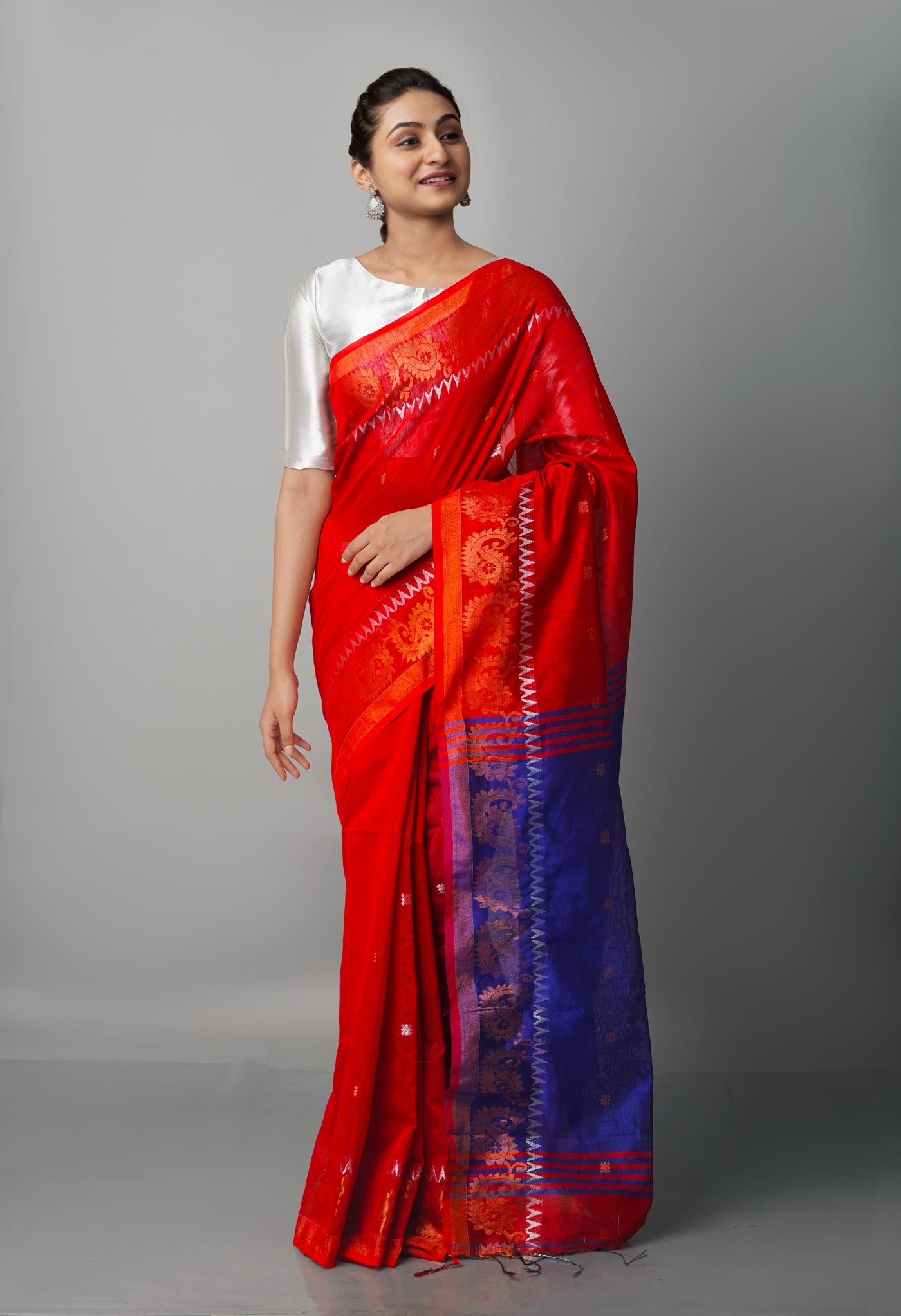 Cherry Red Handloom Jamdhani Bengal Linen Saree-UNM68144