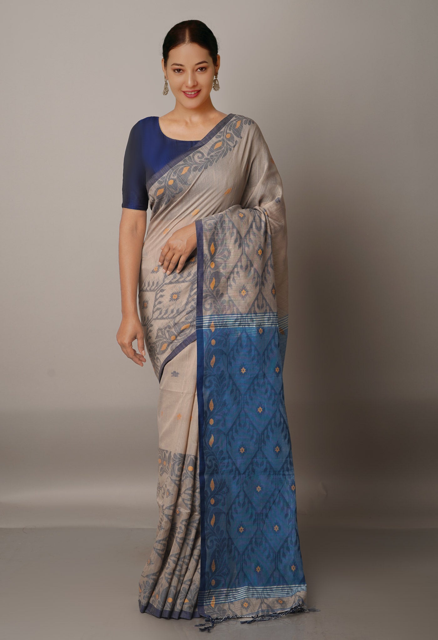 Grey Handloom Jamdhani Bengal Sico Saree-UNM68298