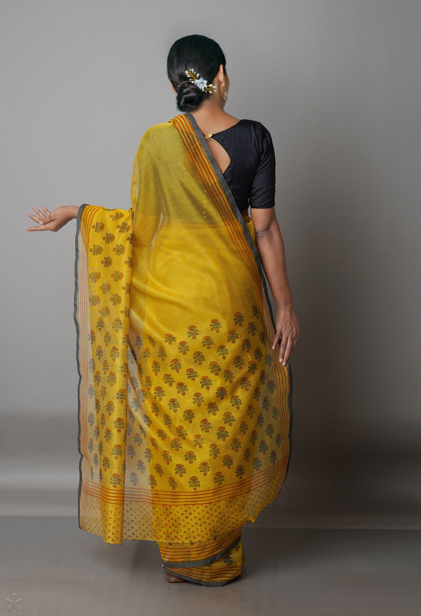 Yellow  Banarasi Block Printed Meghalaya Checks Cotton Silk Saree-UNM68704