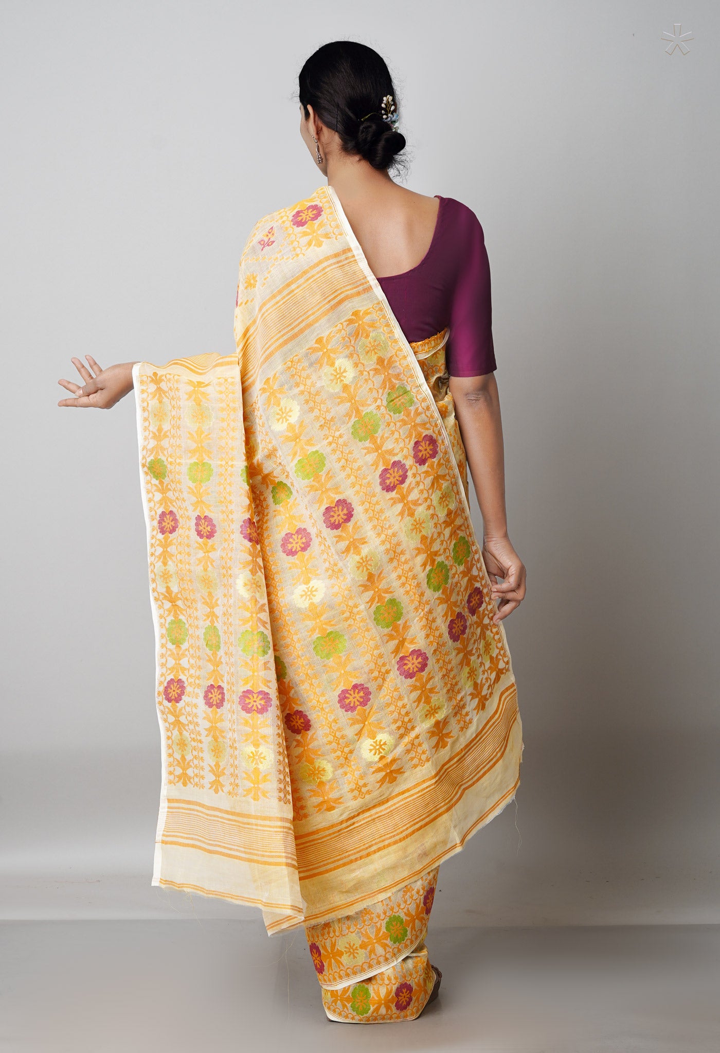 Cream Pure Handloom Tussar Jamdhani Bengal Cotton Saree