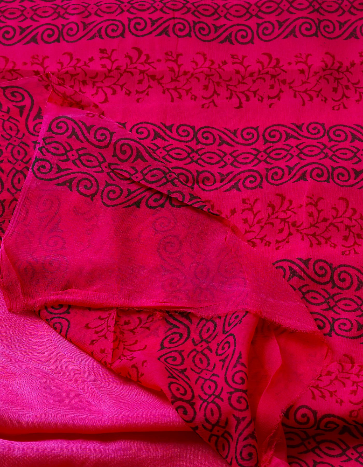 Yellow-Pink  Georgette Rapid Hand Block Printed Silk Saree-UNM69010