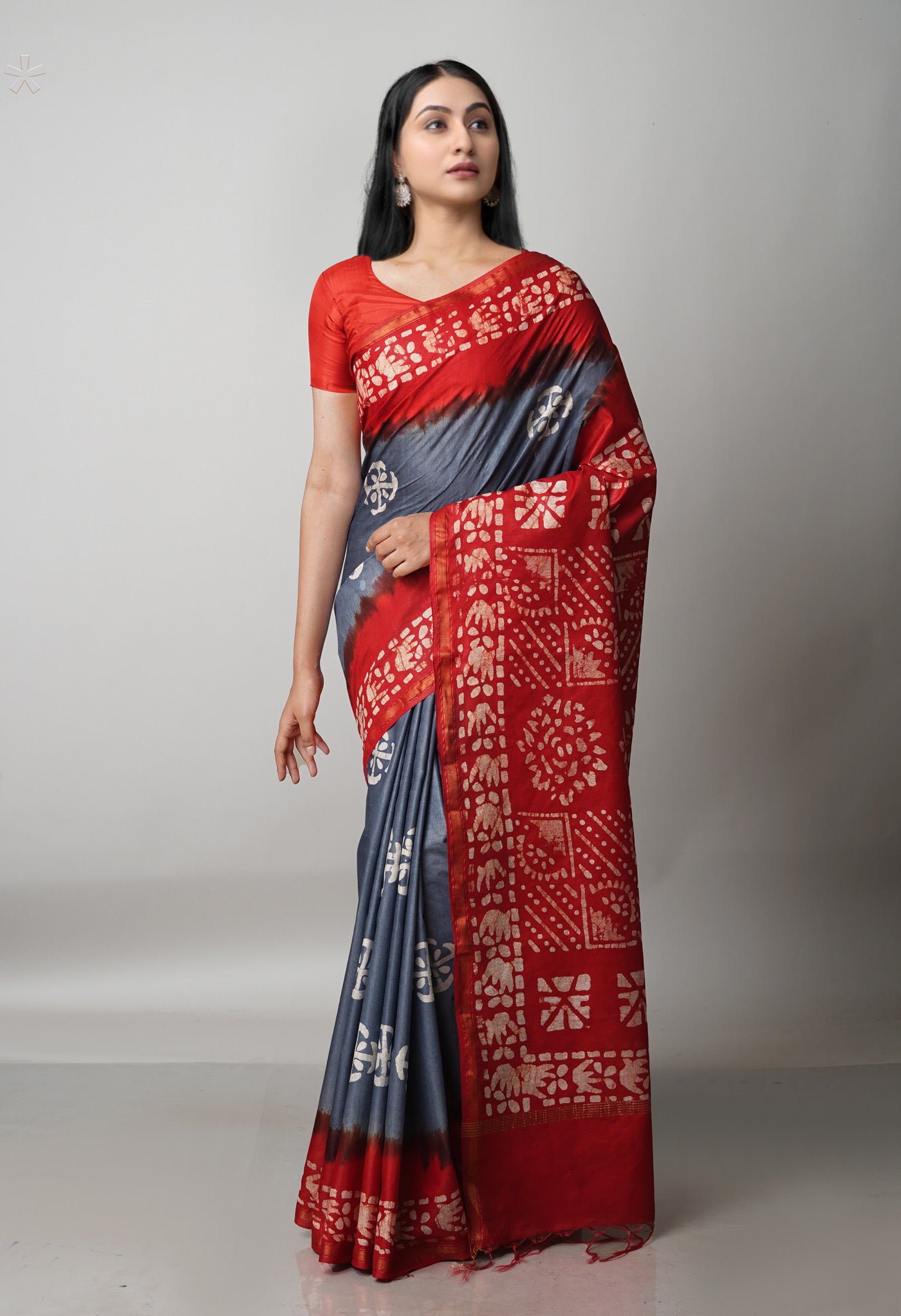 Grey-Red Pure  Batik Chanderi Silk Saree-UNM69121