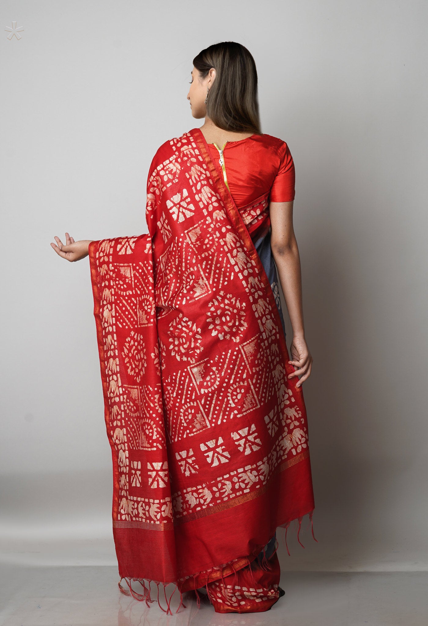 Grey-Red Pure  Batik Chanderi Silk Saree-UNM69121